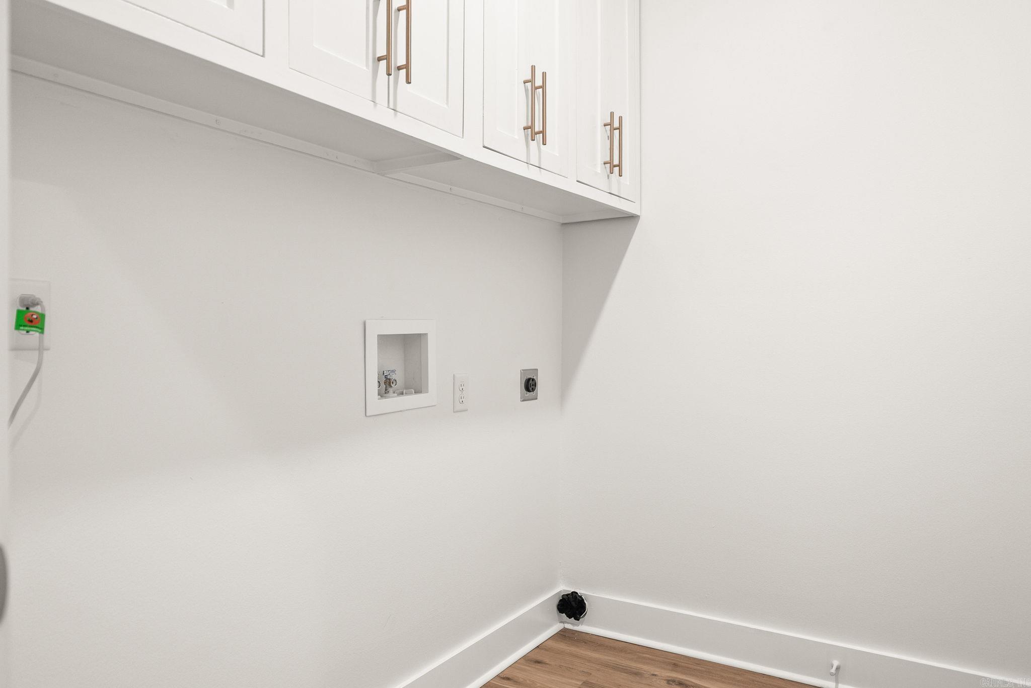 1008 Sussix Loop Property Photo 34