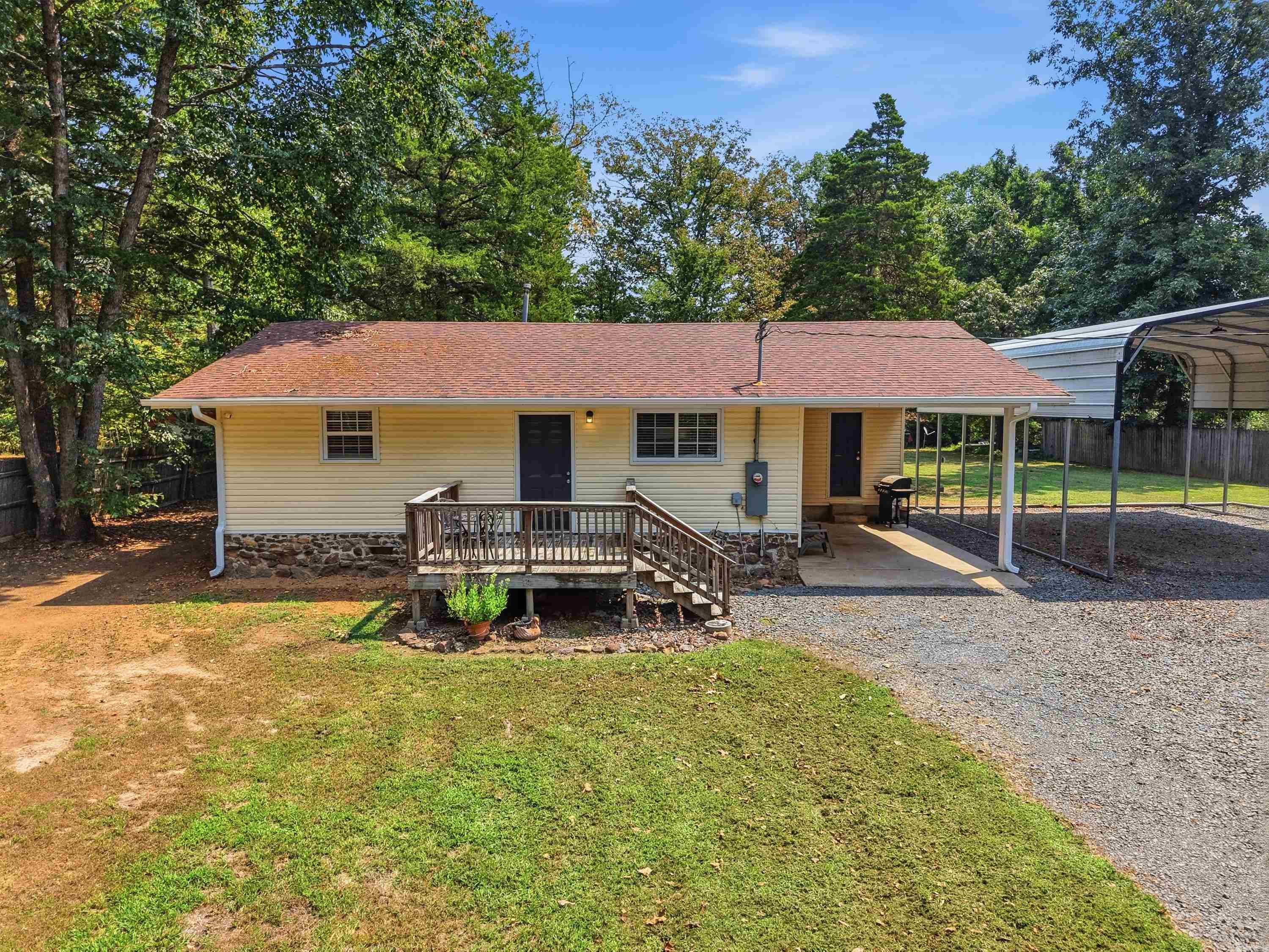 29 Pine Needle Rd. Property Photo 3