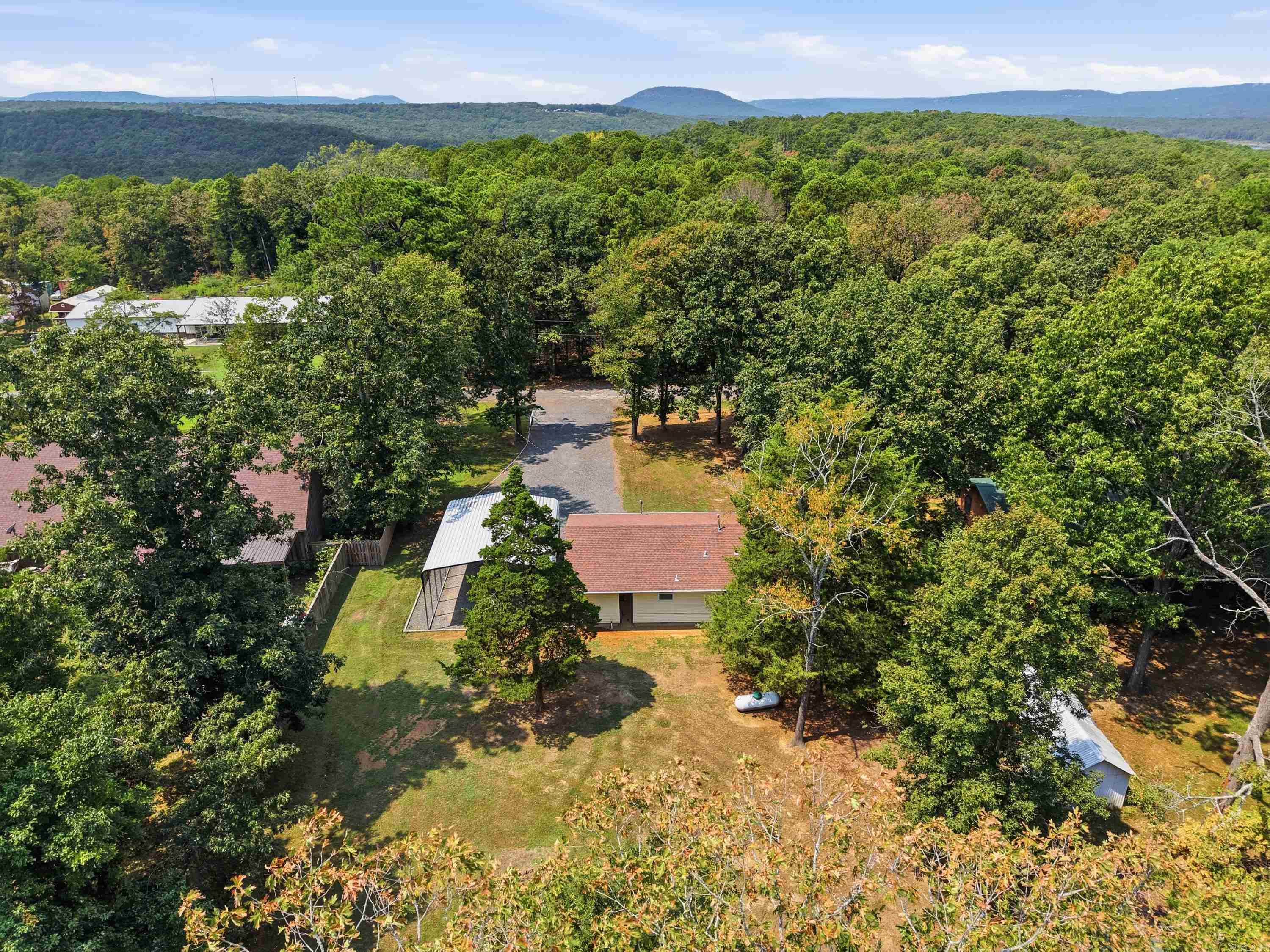 29 Pine Needle Rd. Property Photo 44