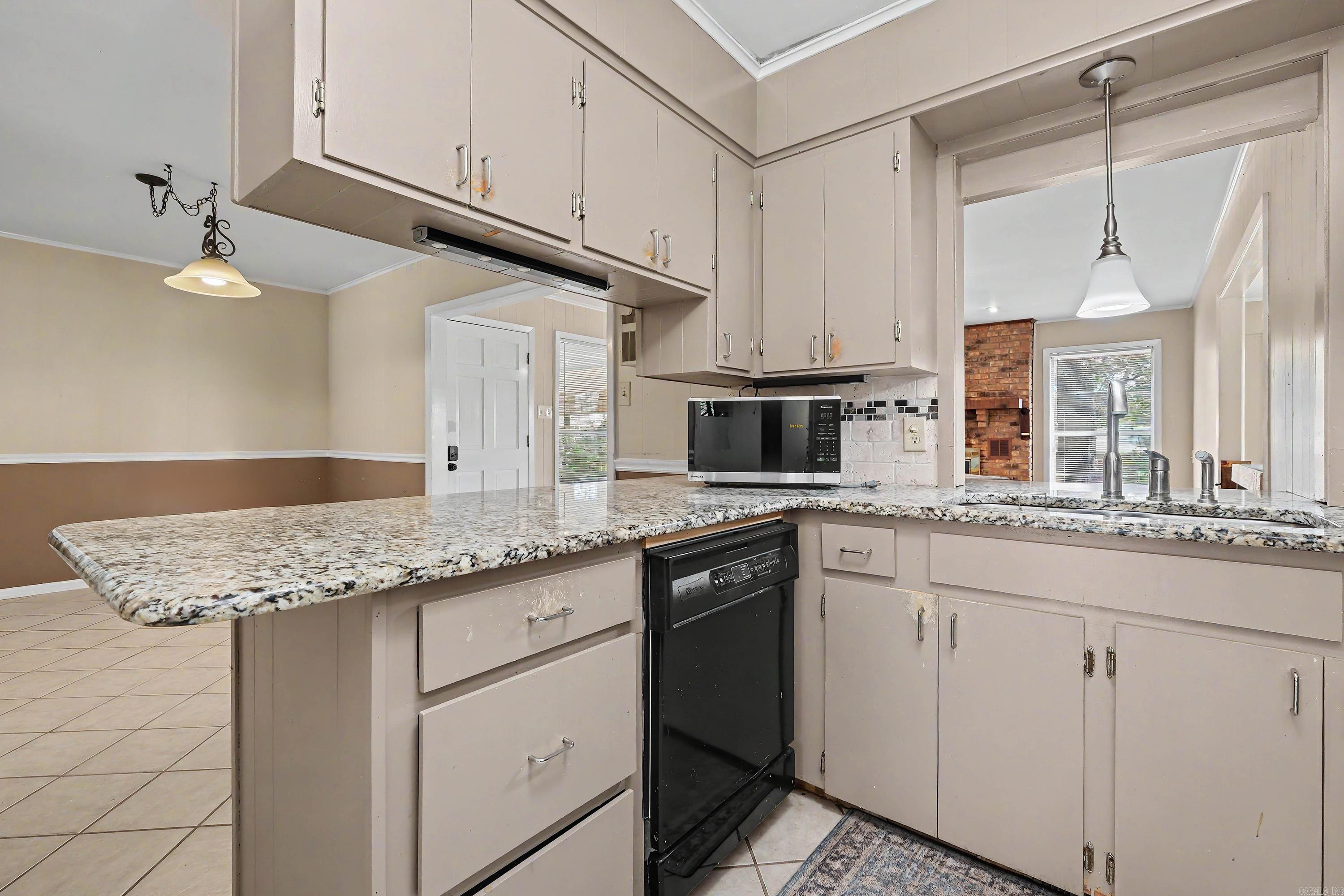 5104 N Cedar Property Photo 15