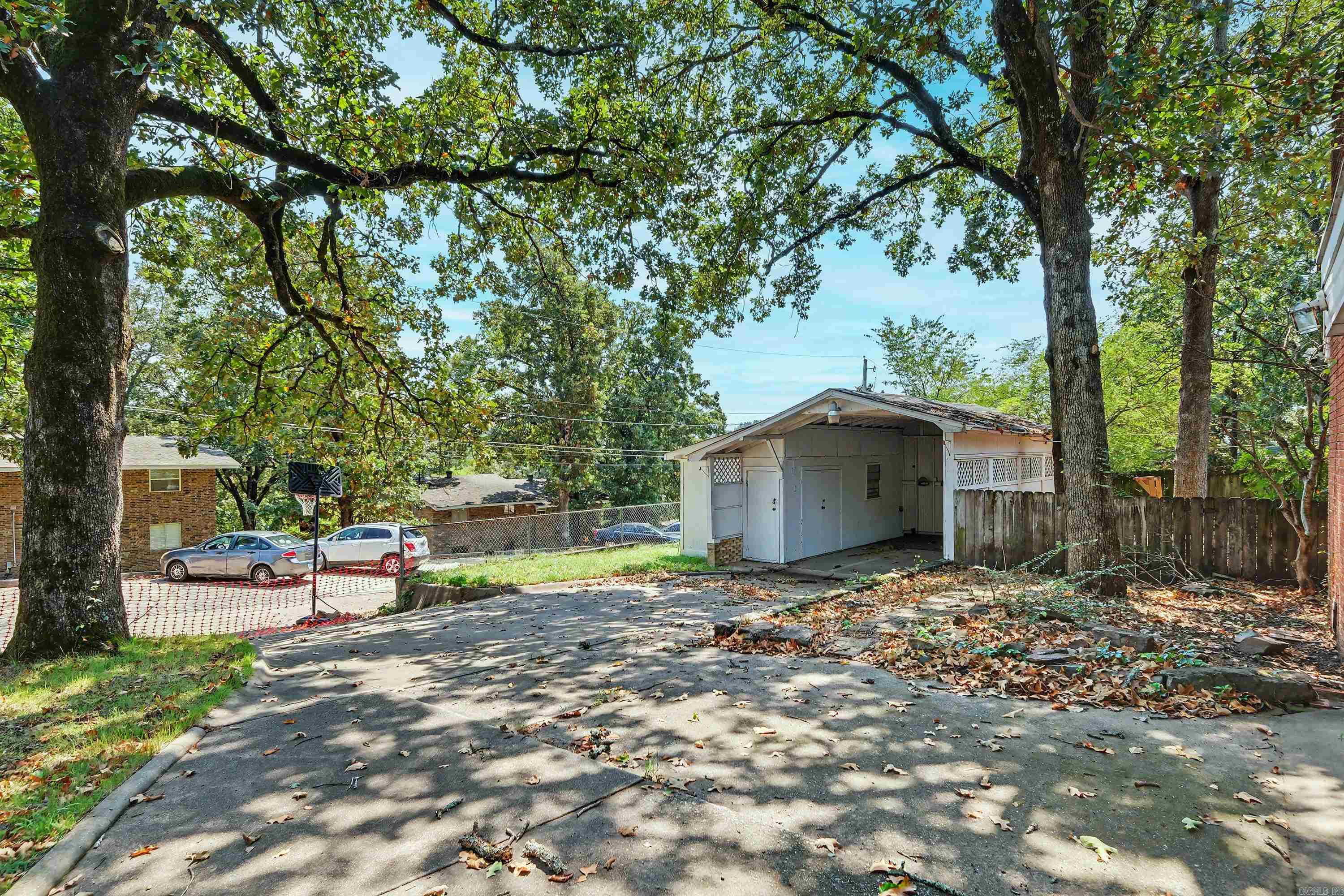 5104 N Cedar Property Photo 38