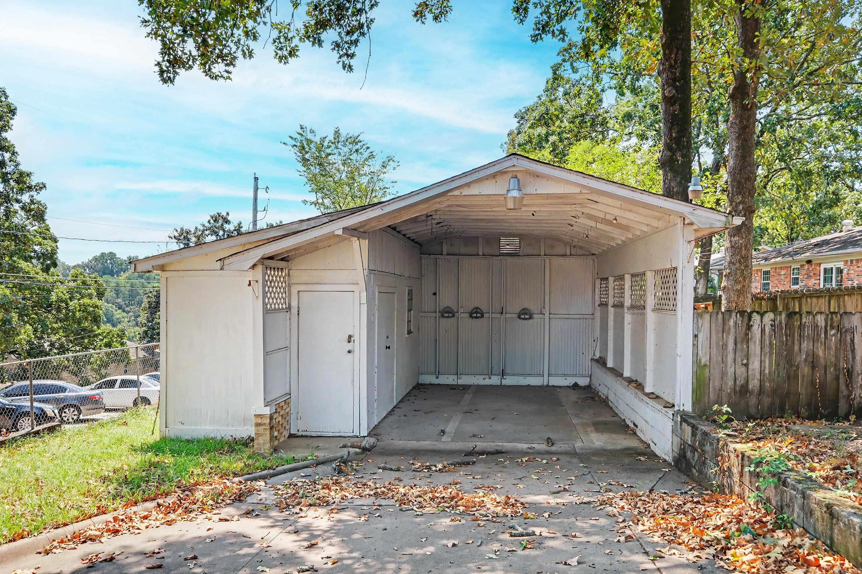 5104 N Cedar Property Photo 40