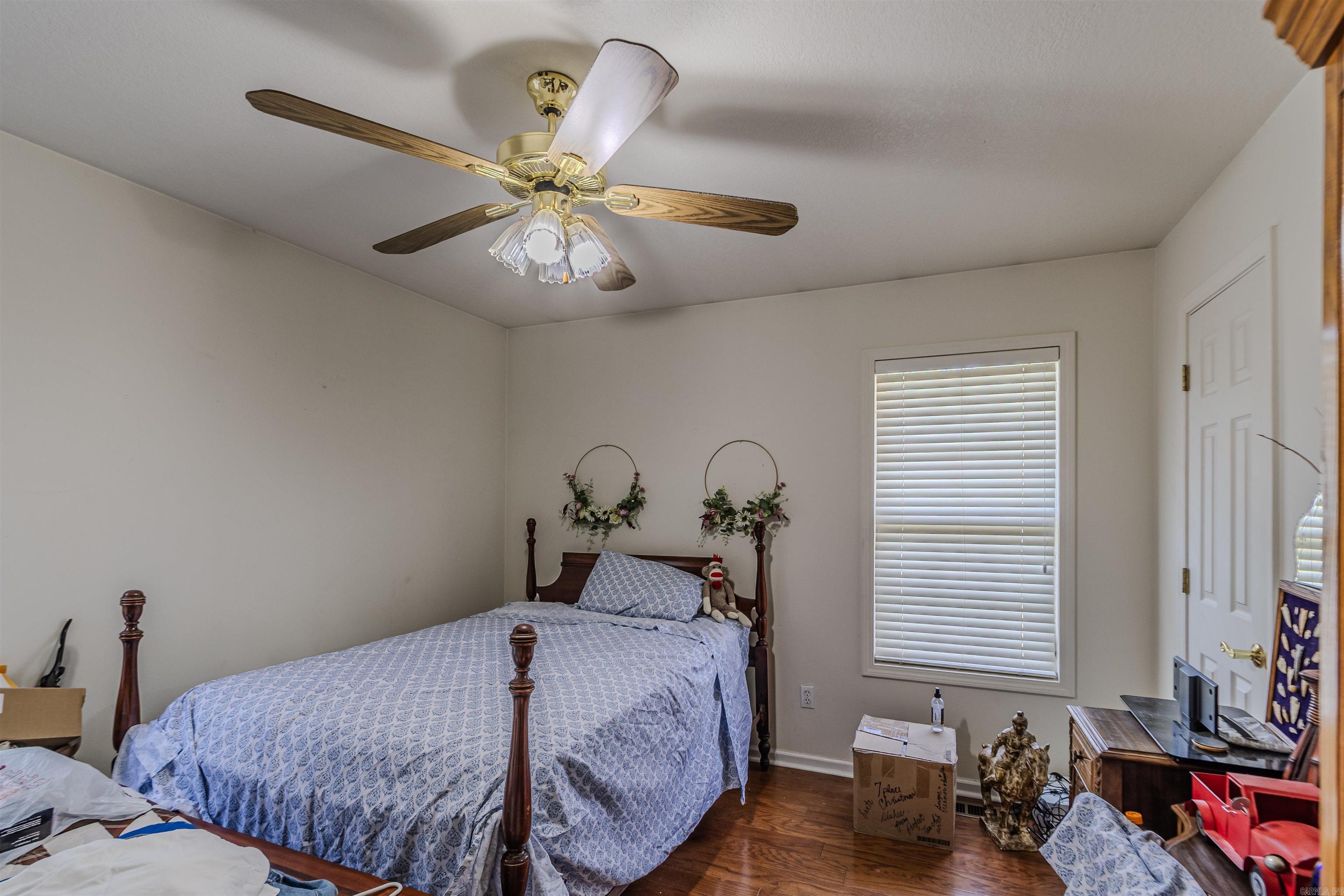 4705 Wise Street Property Photo 9