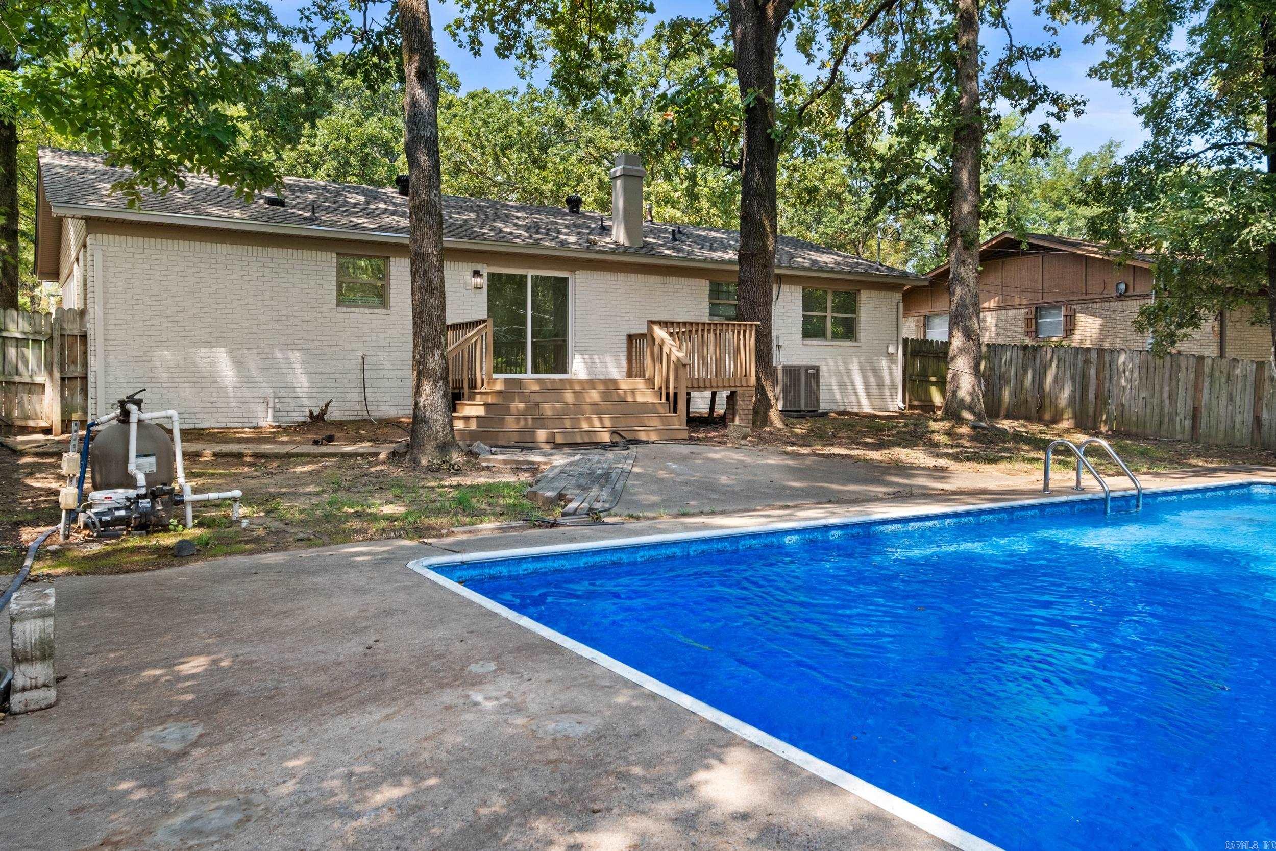 8806 Oakhaven Drive Property Photo 36