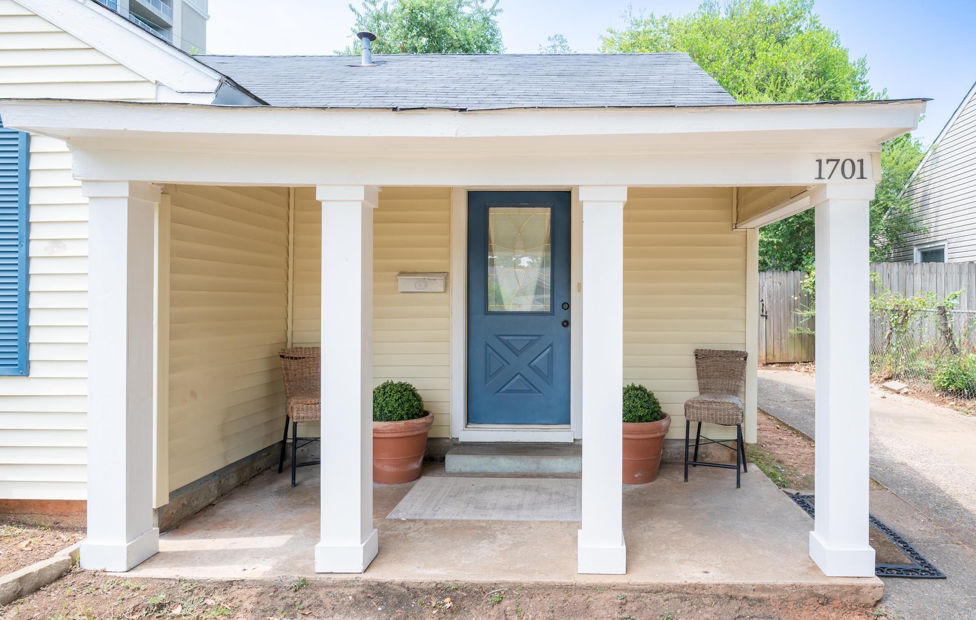 1701 Magnolia Avenue Property Photo 4