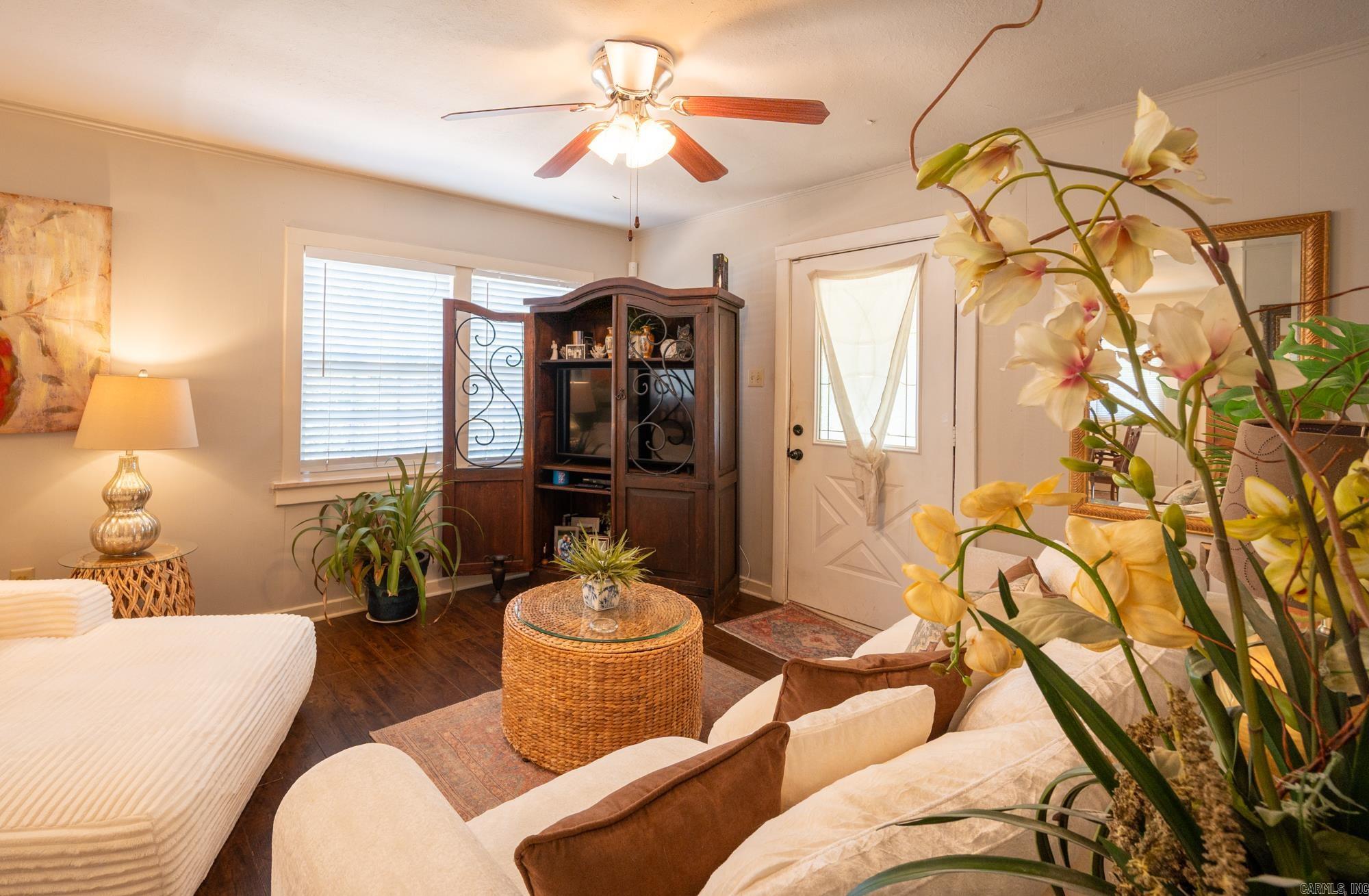 1701 Magnolia Avenue Property Photo 7