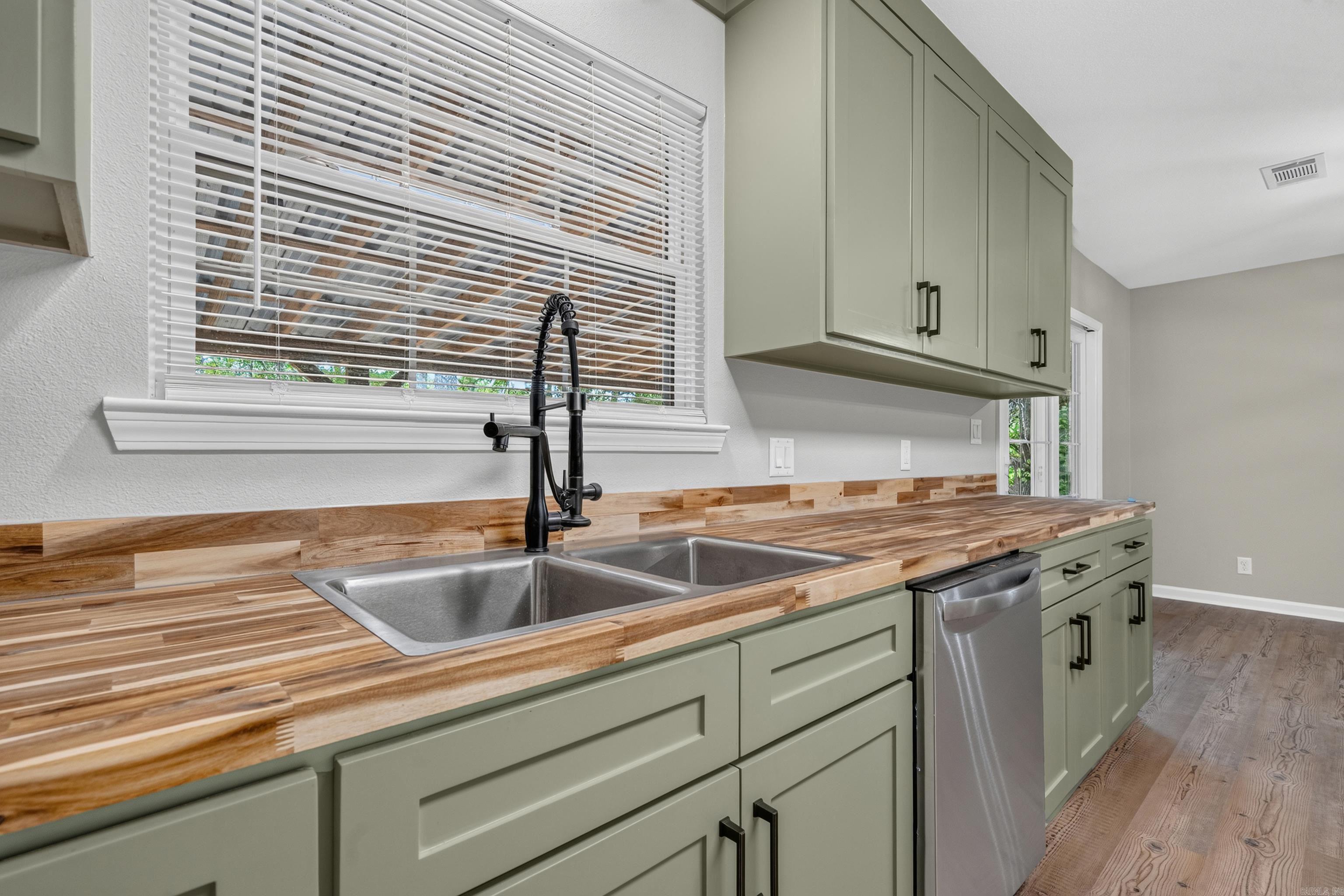 988 Tabor Mountain Road Property Photo 34