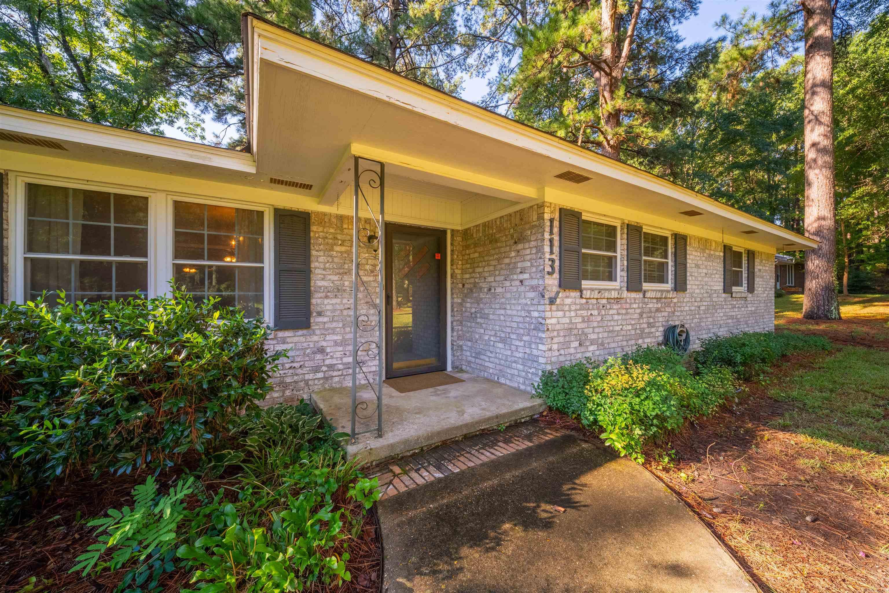 113 Strother Road Property Photo 2
