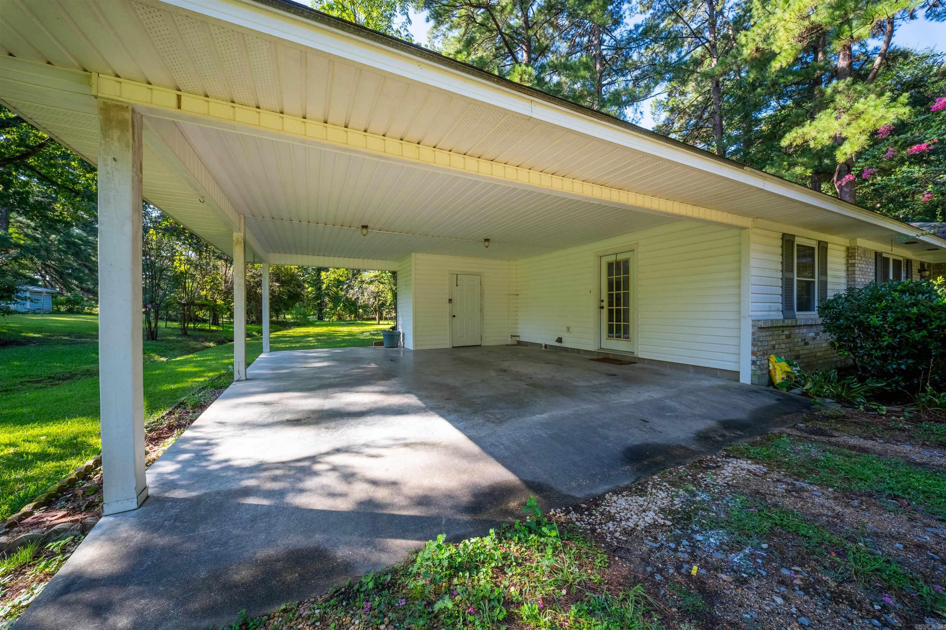 113 Strother Road Property Photo 4