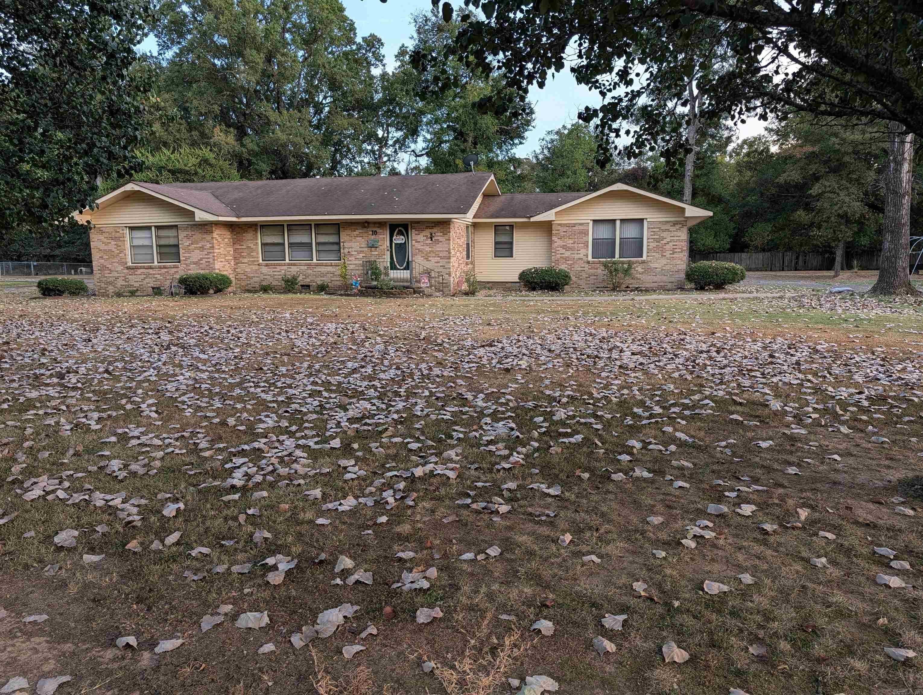 10 Fairview Drive Property Photo 1