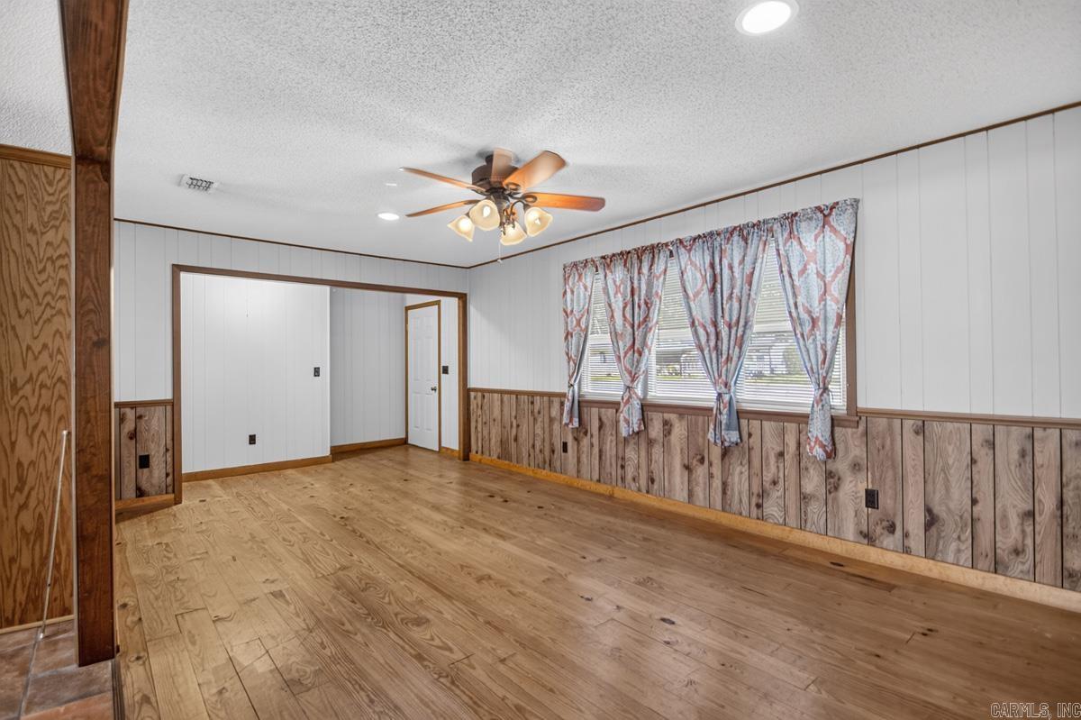 1313 Bayer Street Property Photo 19