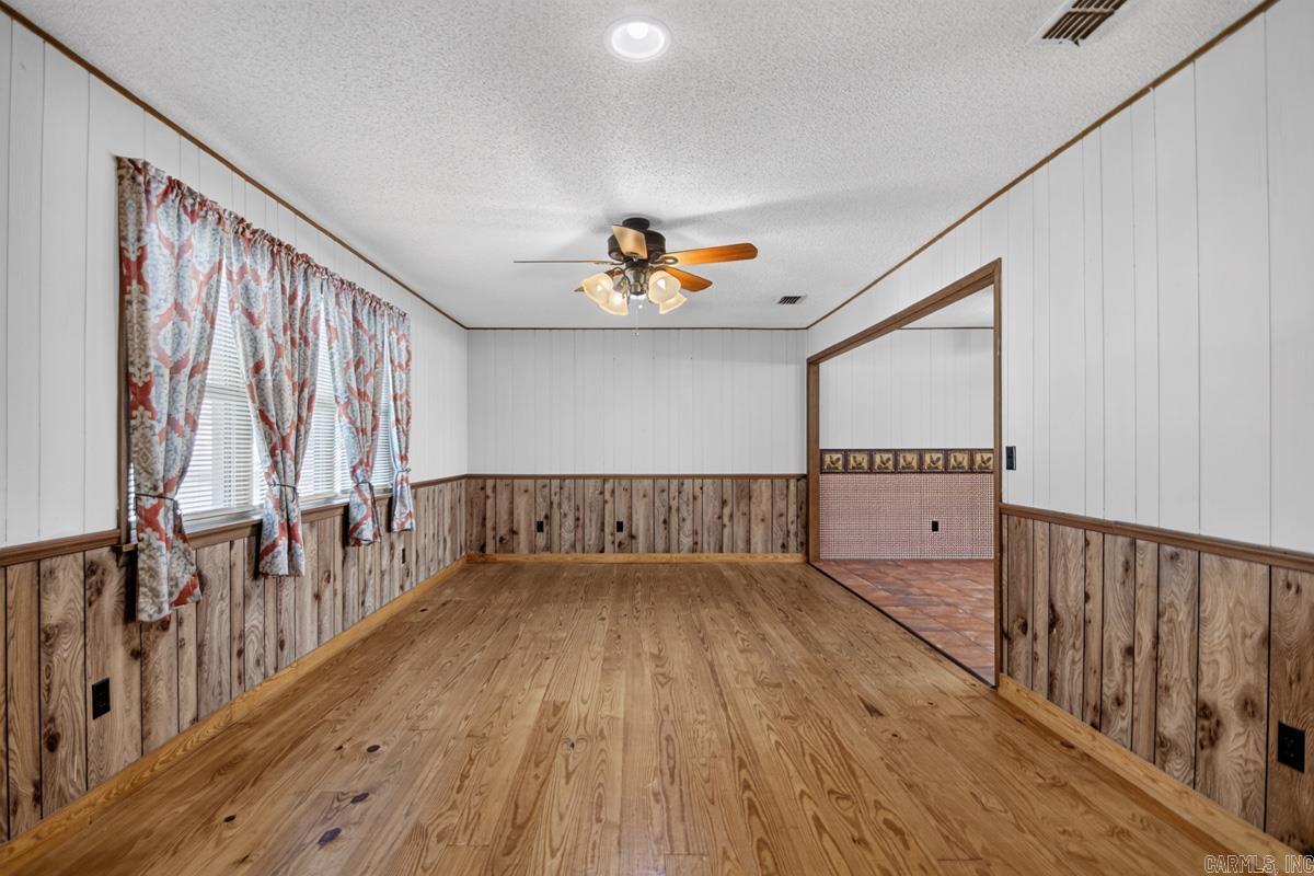 1313 Bayer Street Property Photo 20