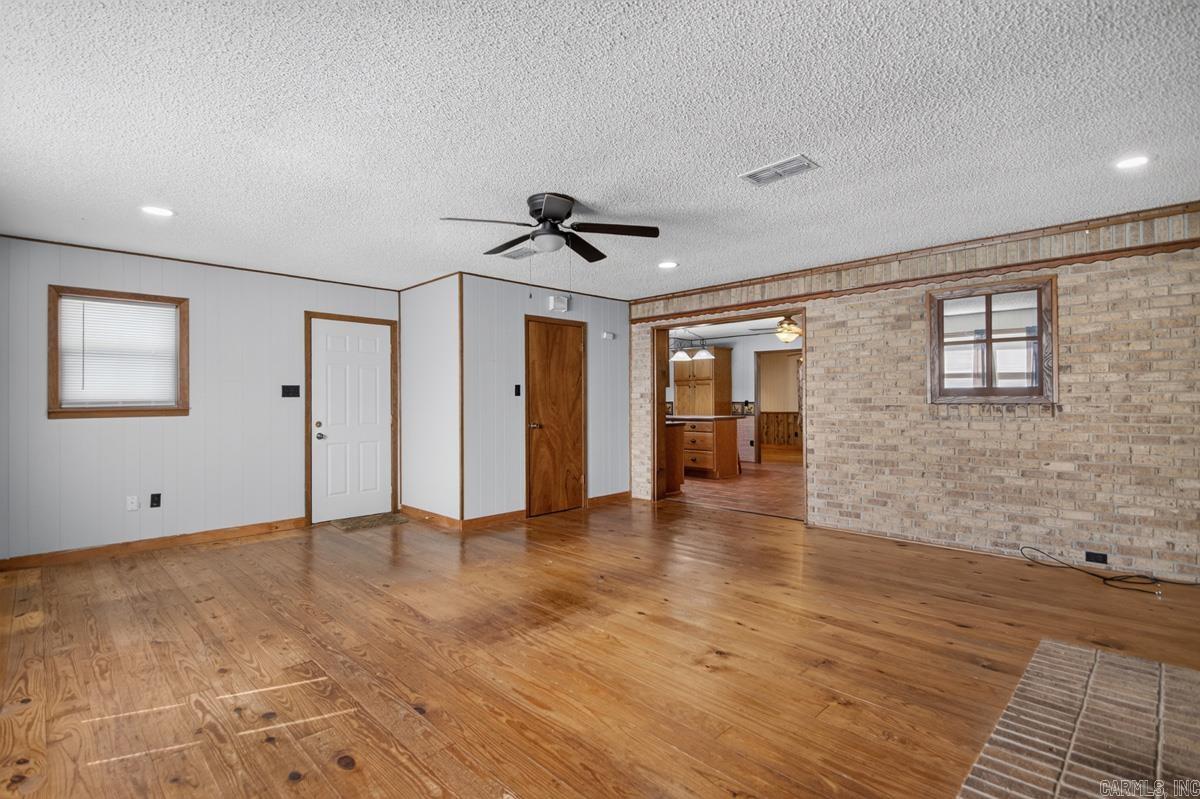 1313 Bayer Street Property Photo 26