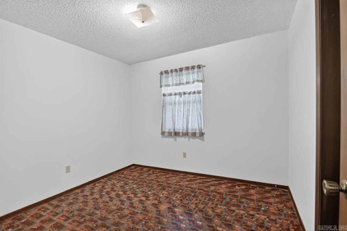 1313 Bayer Street Property Photo 27