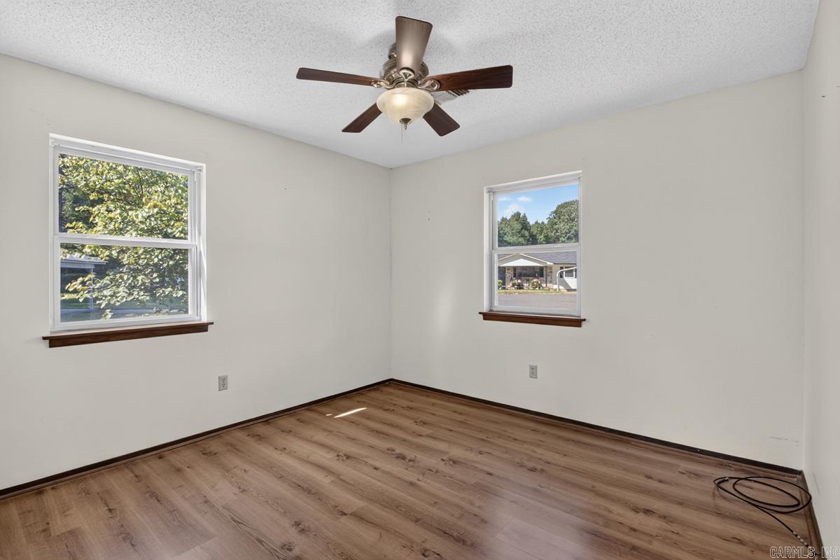 1313 Bayer Street Property Photo 29