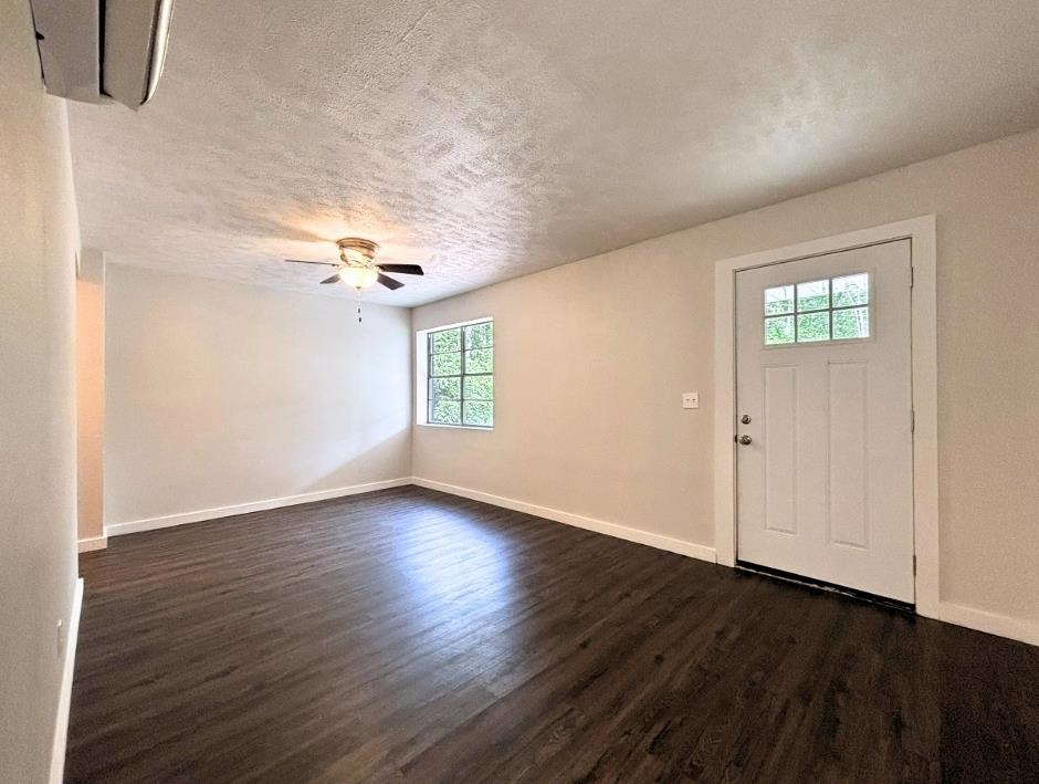 6 Powhatan Drive Property Photo 6