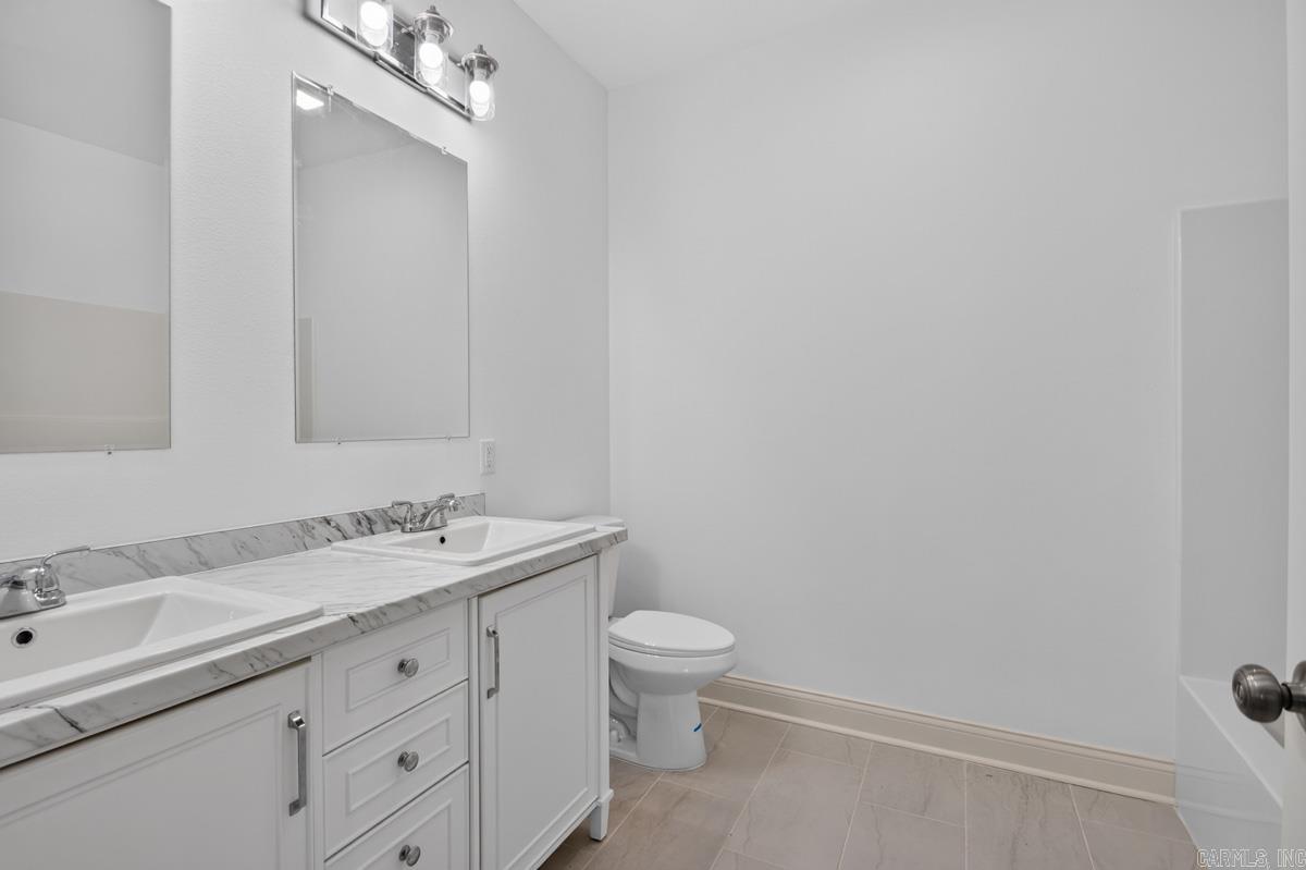 3710 Zion Street Property Photo 13