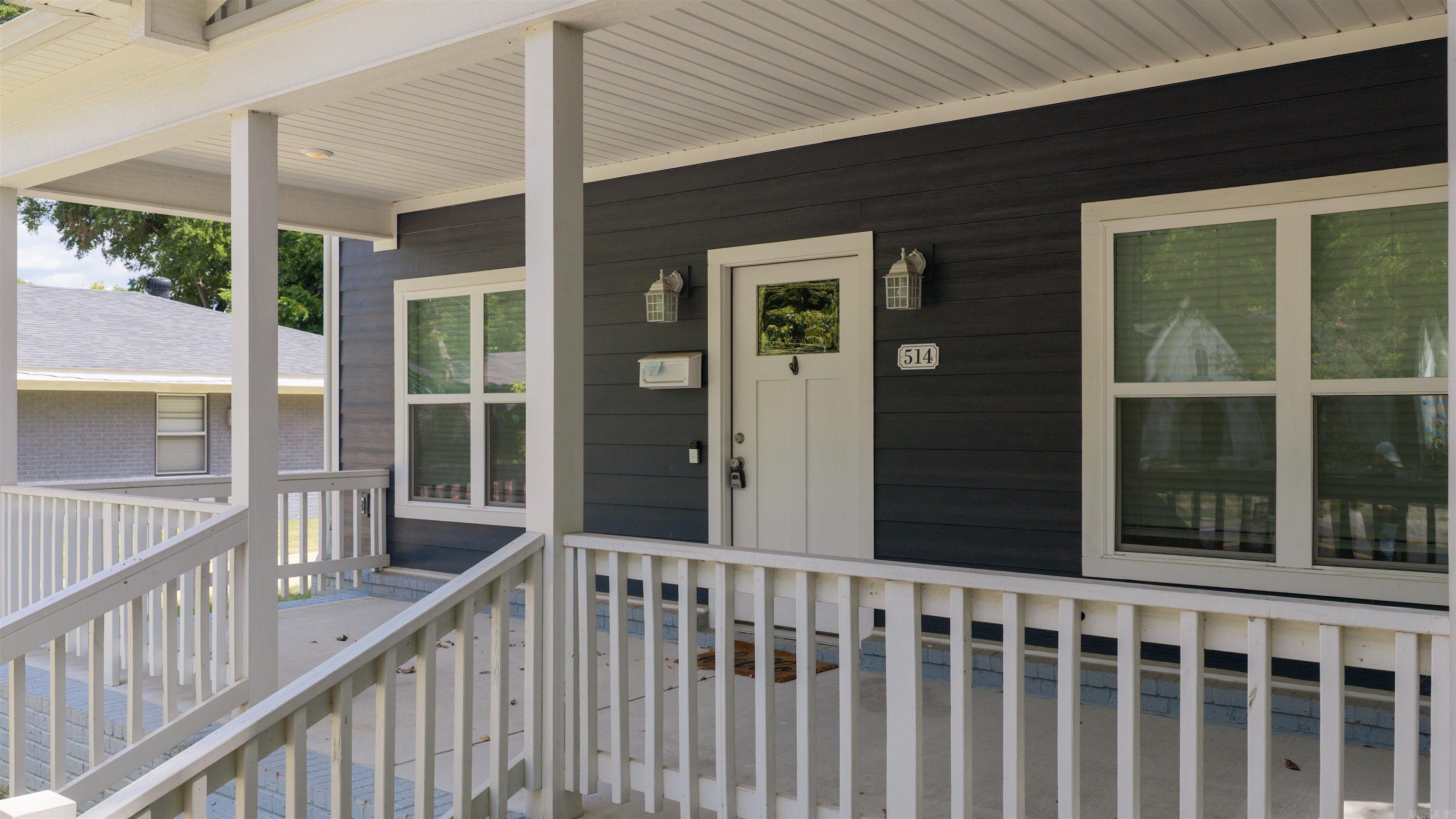 514 Center Street Property Photo 4
