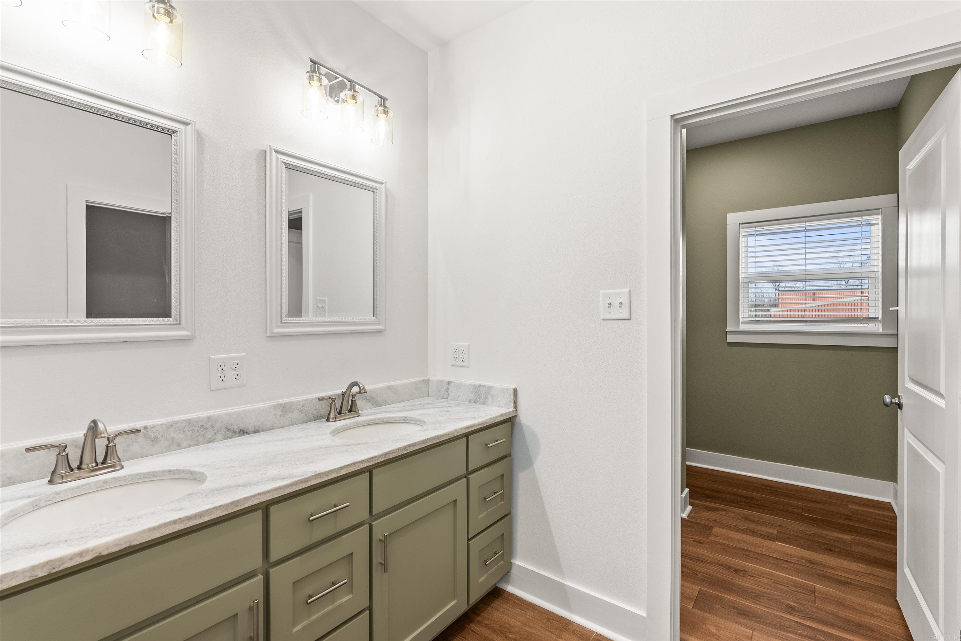 514 Center Street Property Photo 25