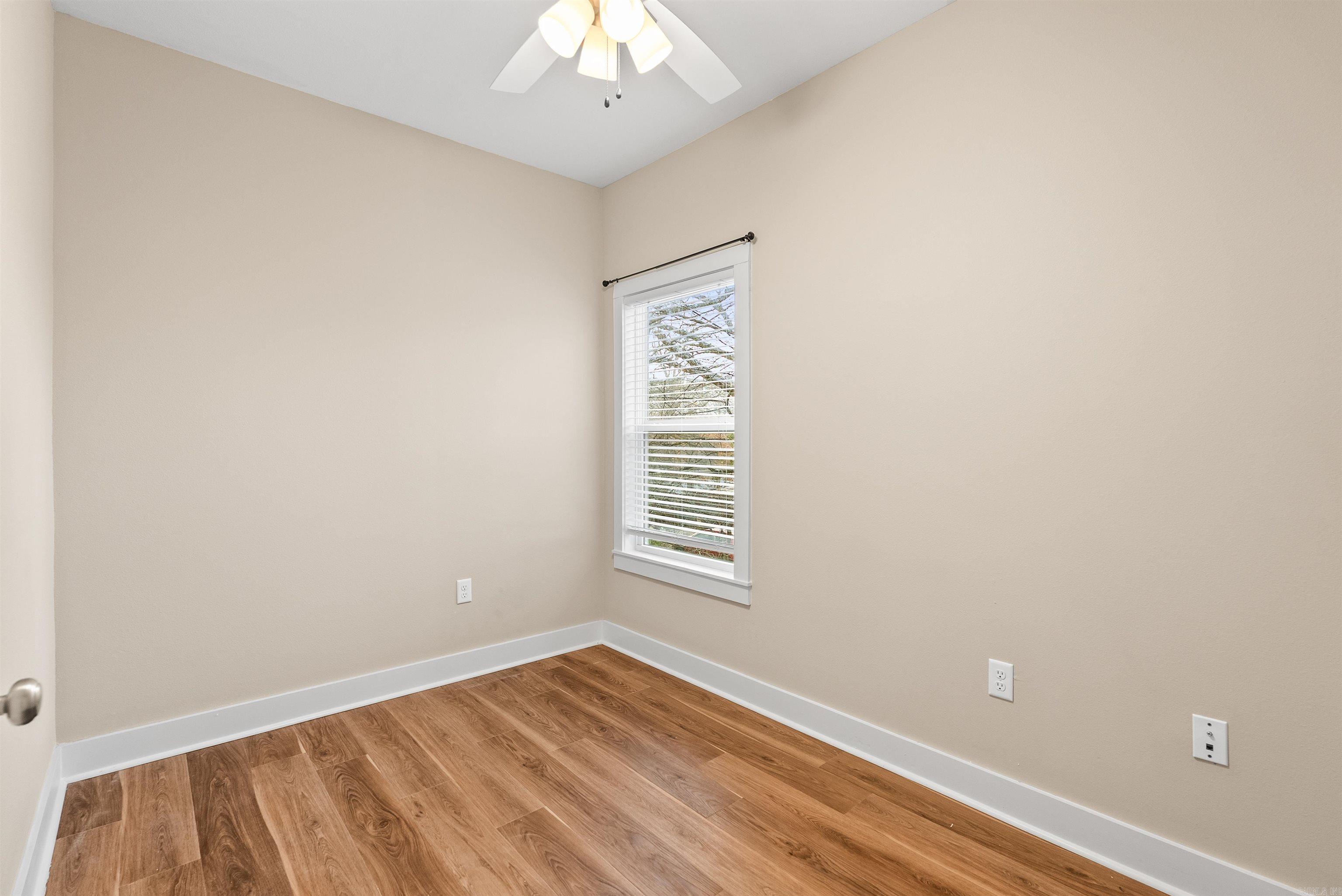 514 Center Street Property Photo 28