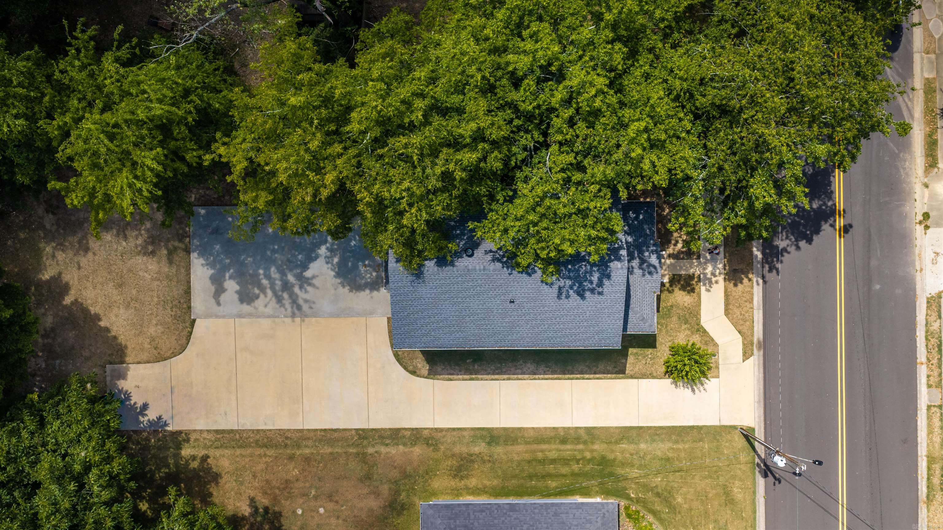 514 Center Street Property Photo 45