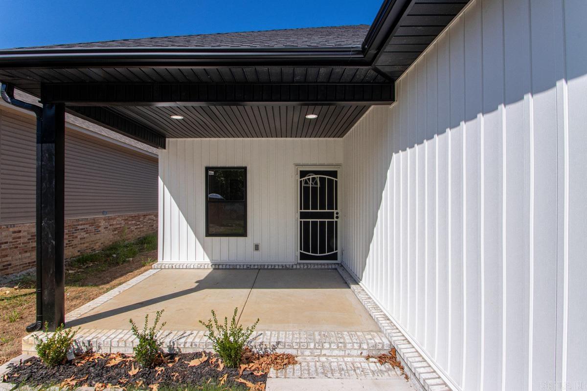 3714 Zion Street Property Photo 5