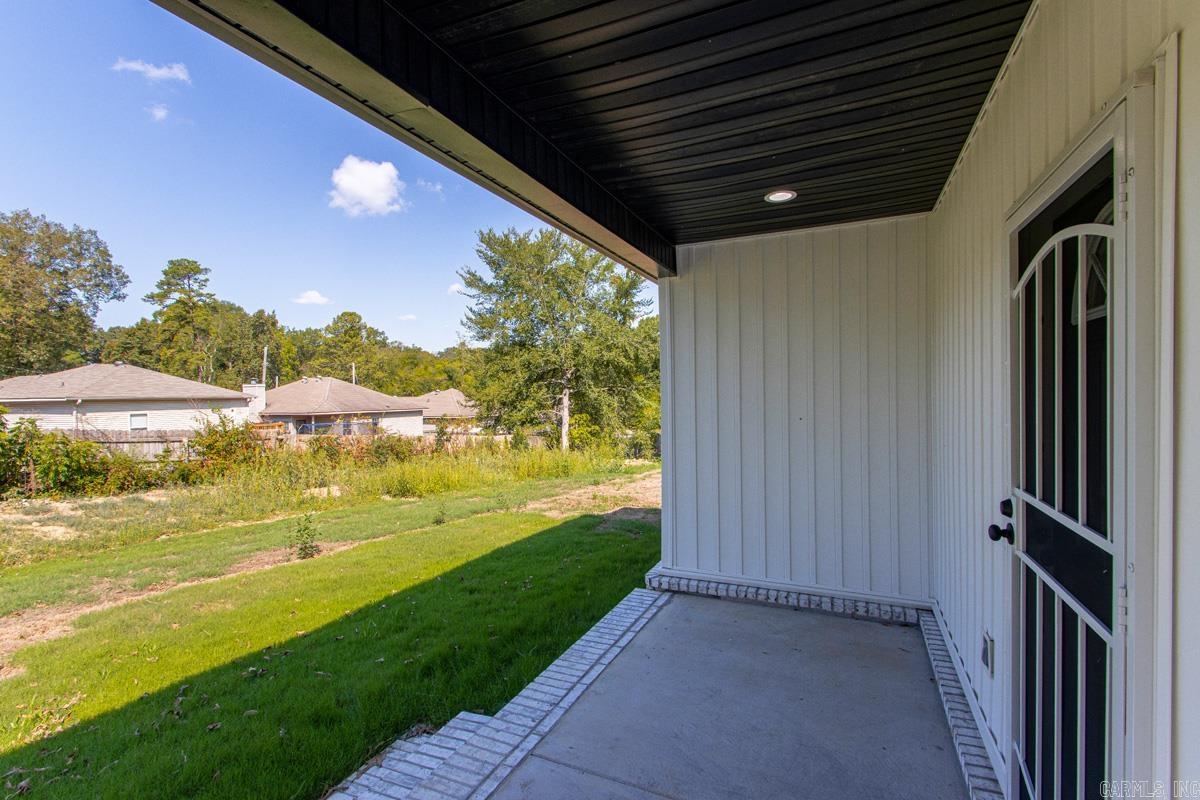 3714 Zion Street Property Photo 6