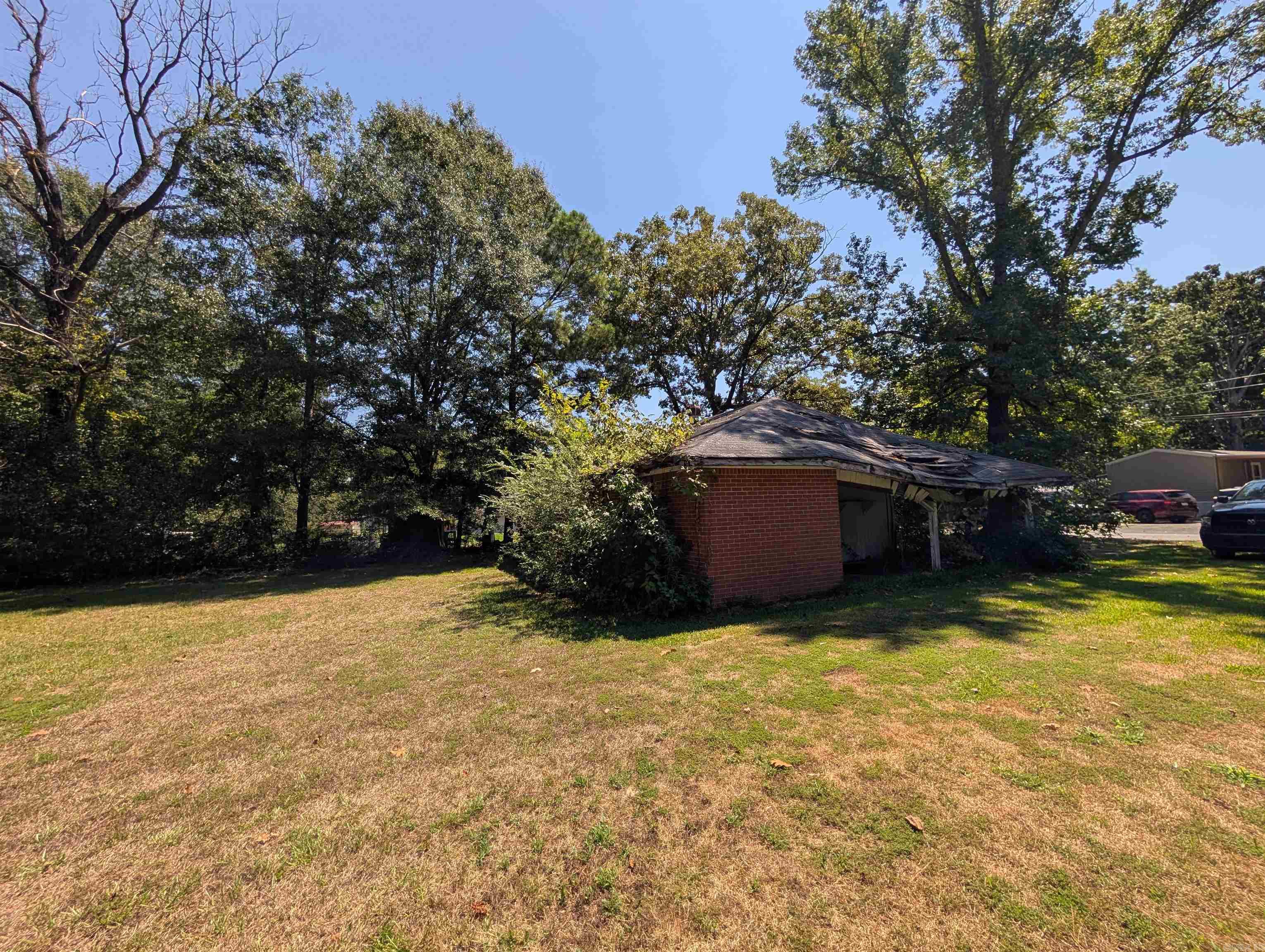 5405 W Jones Street Property Photo 6