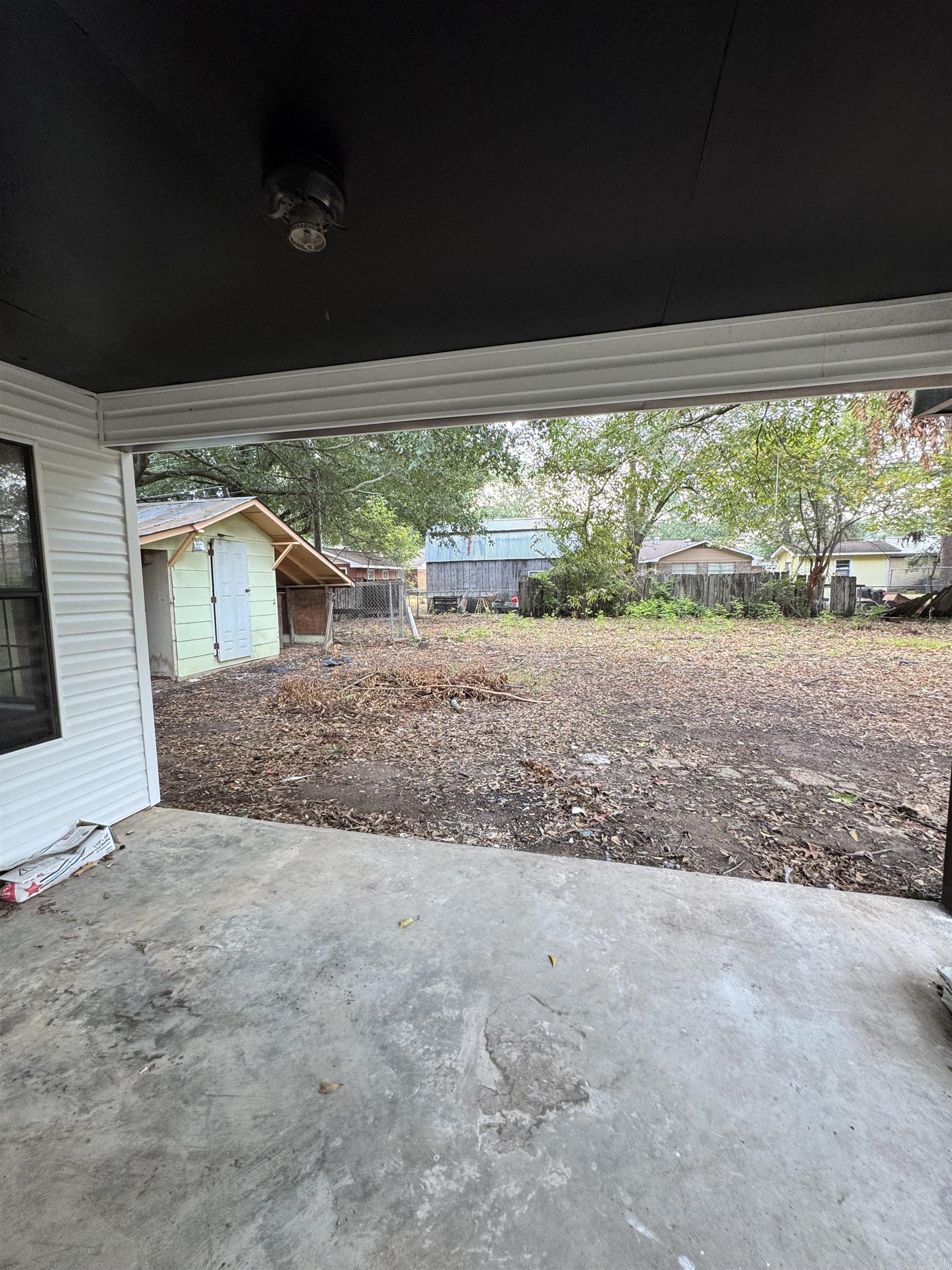 611 Fletcher Property Photo 5