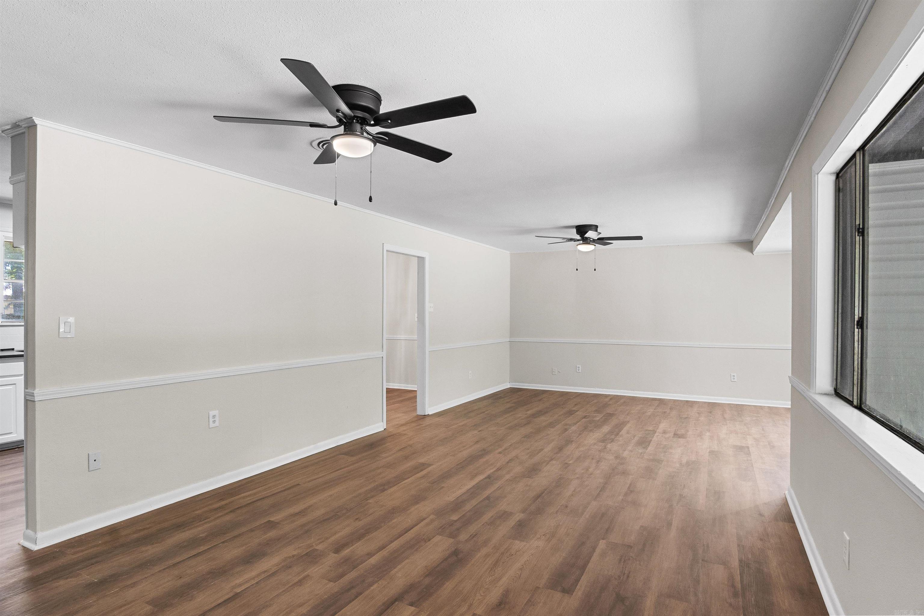 611 Fletcher Property Photo 9