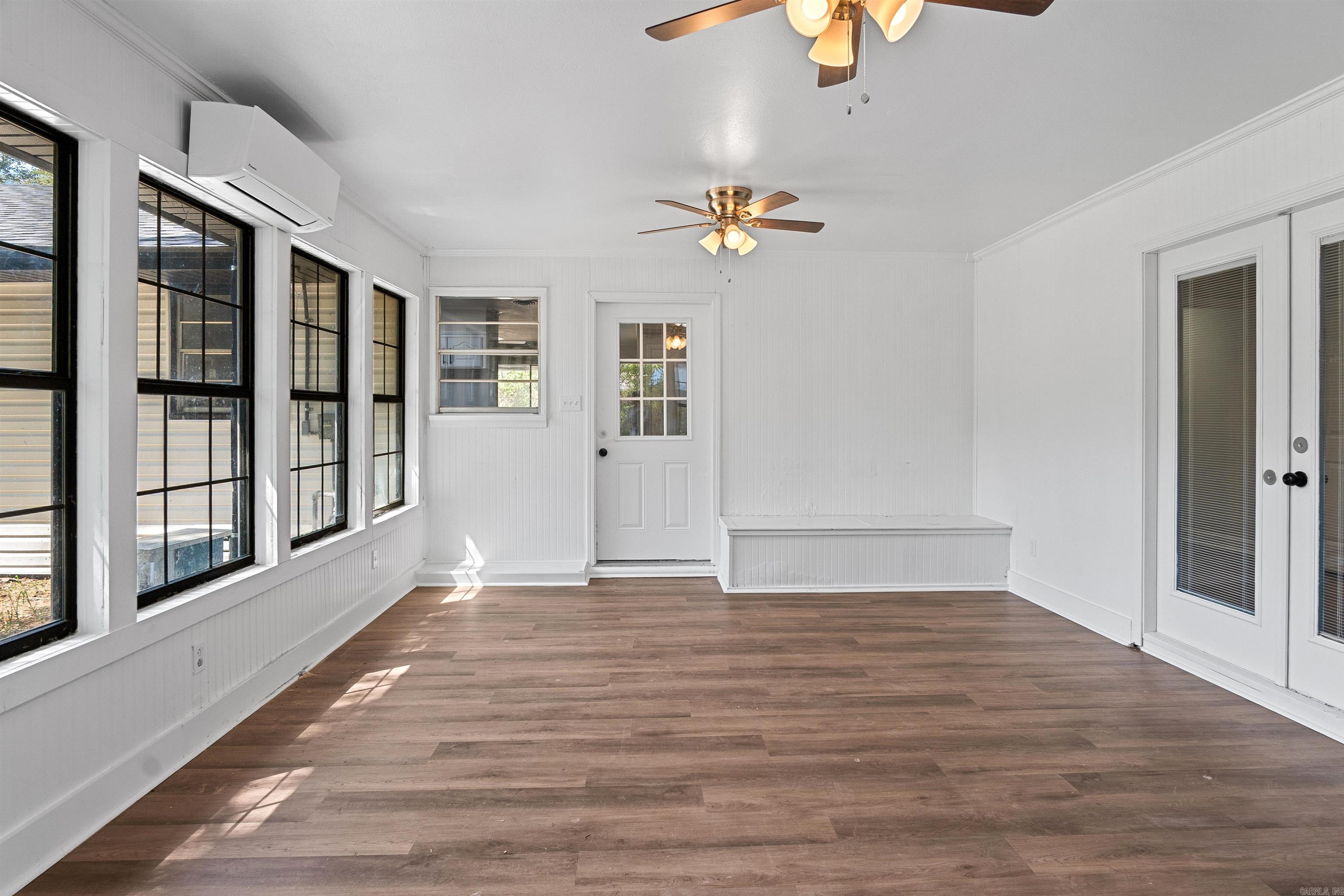 611 Fletcher Property Photo 40