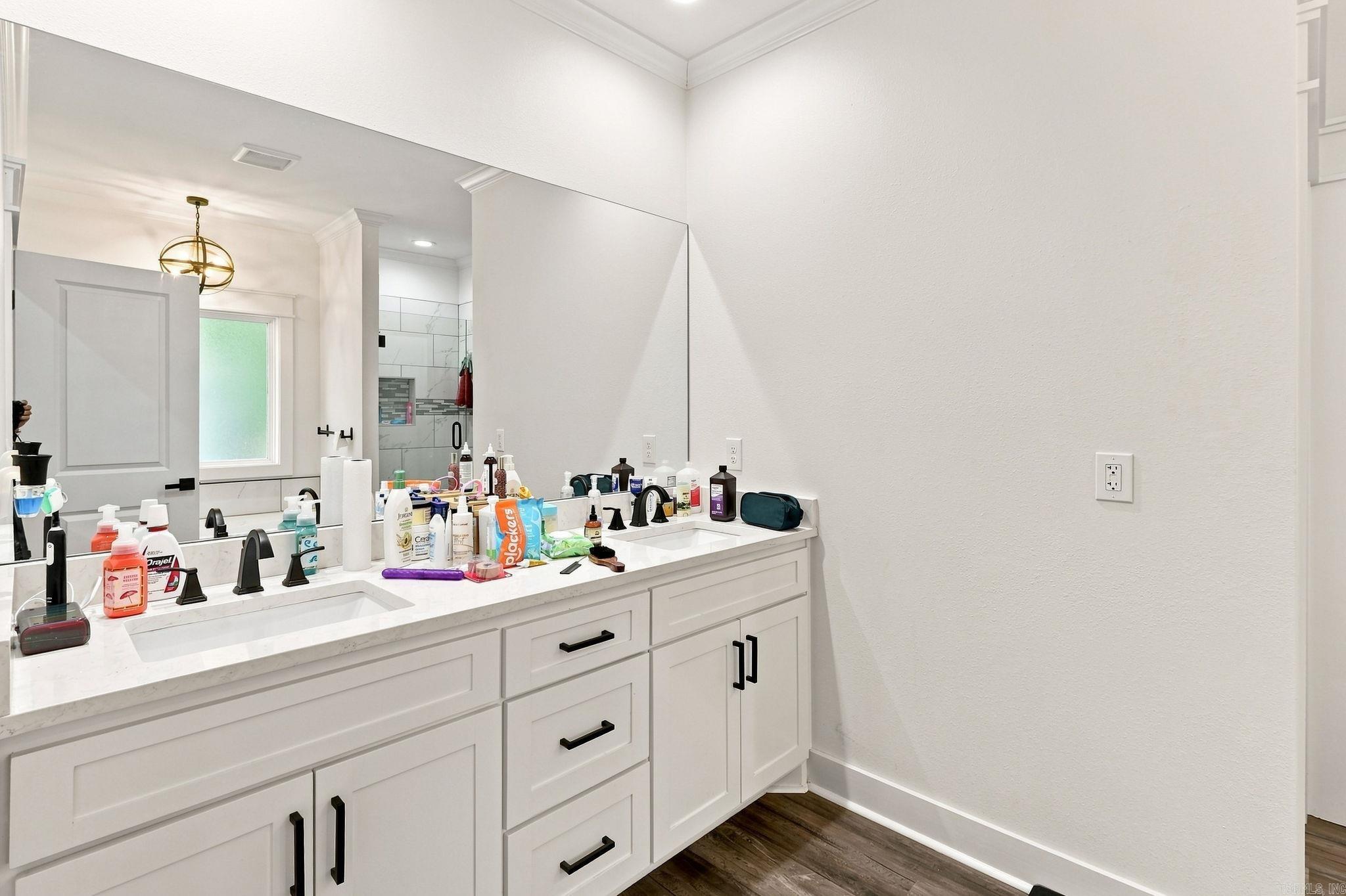15612 Don Parker Drive Property Photo 14