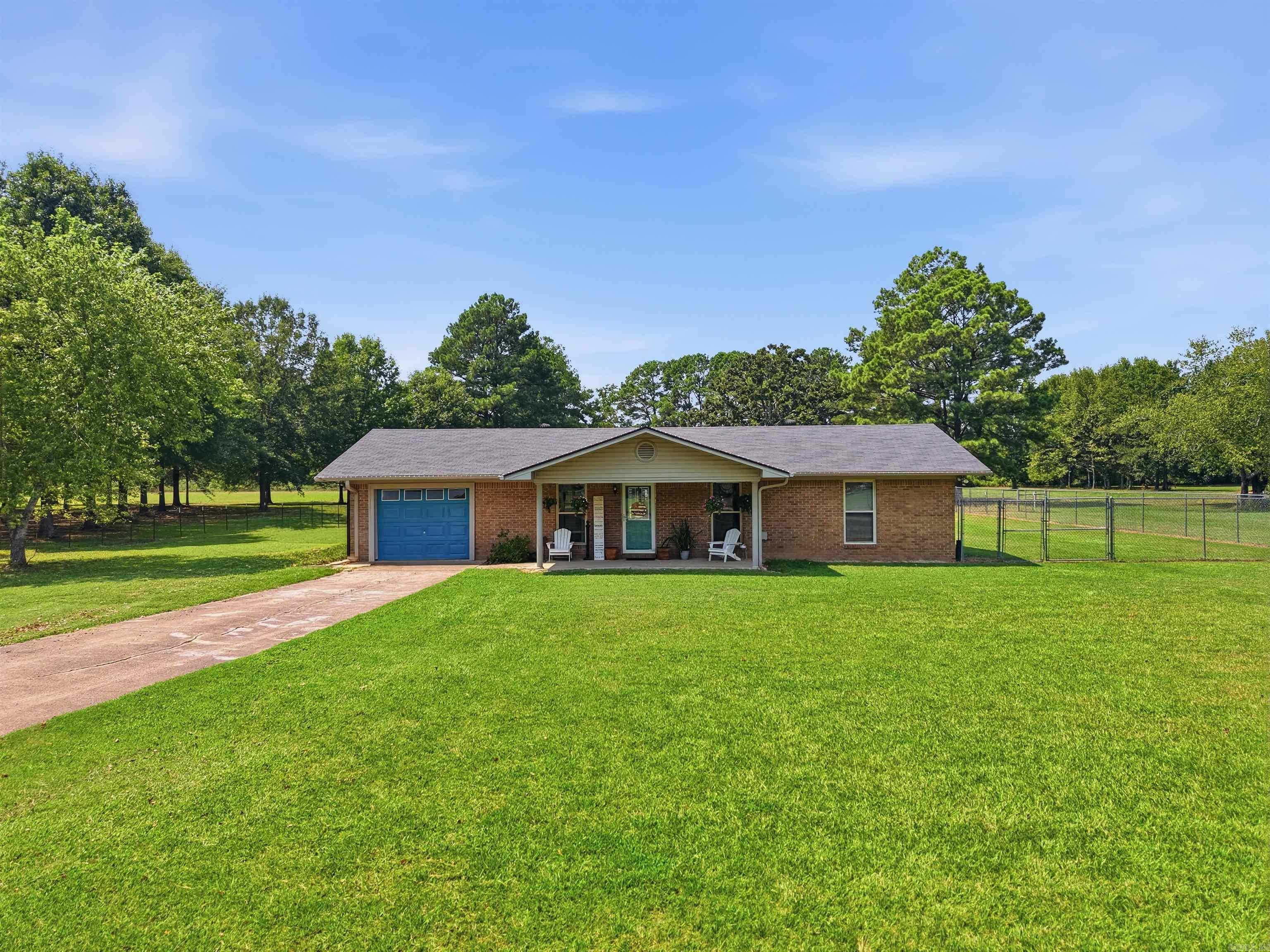 34 Janski Ln Property Photo 40