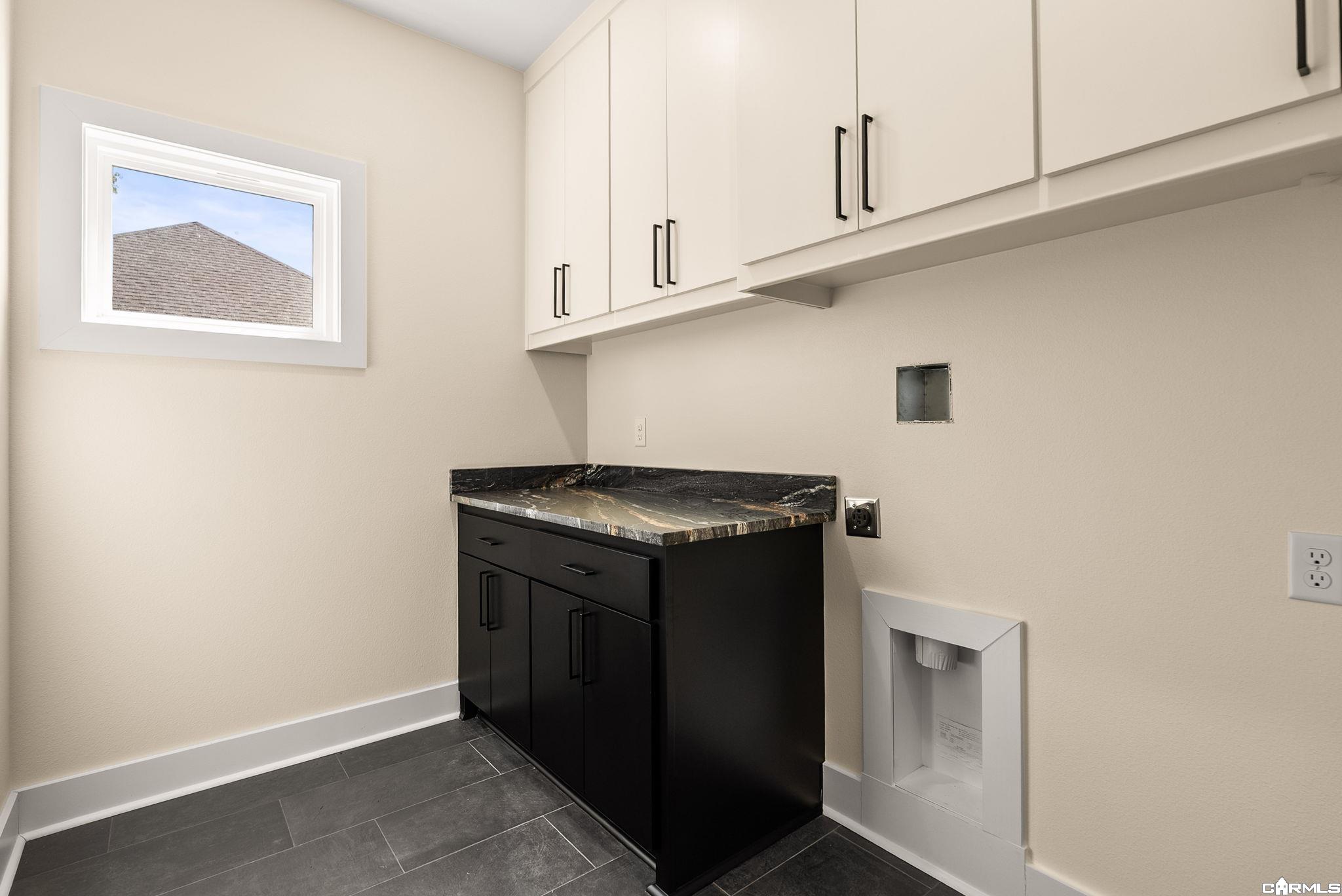 16 Avondale Road Property Photo 27