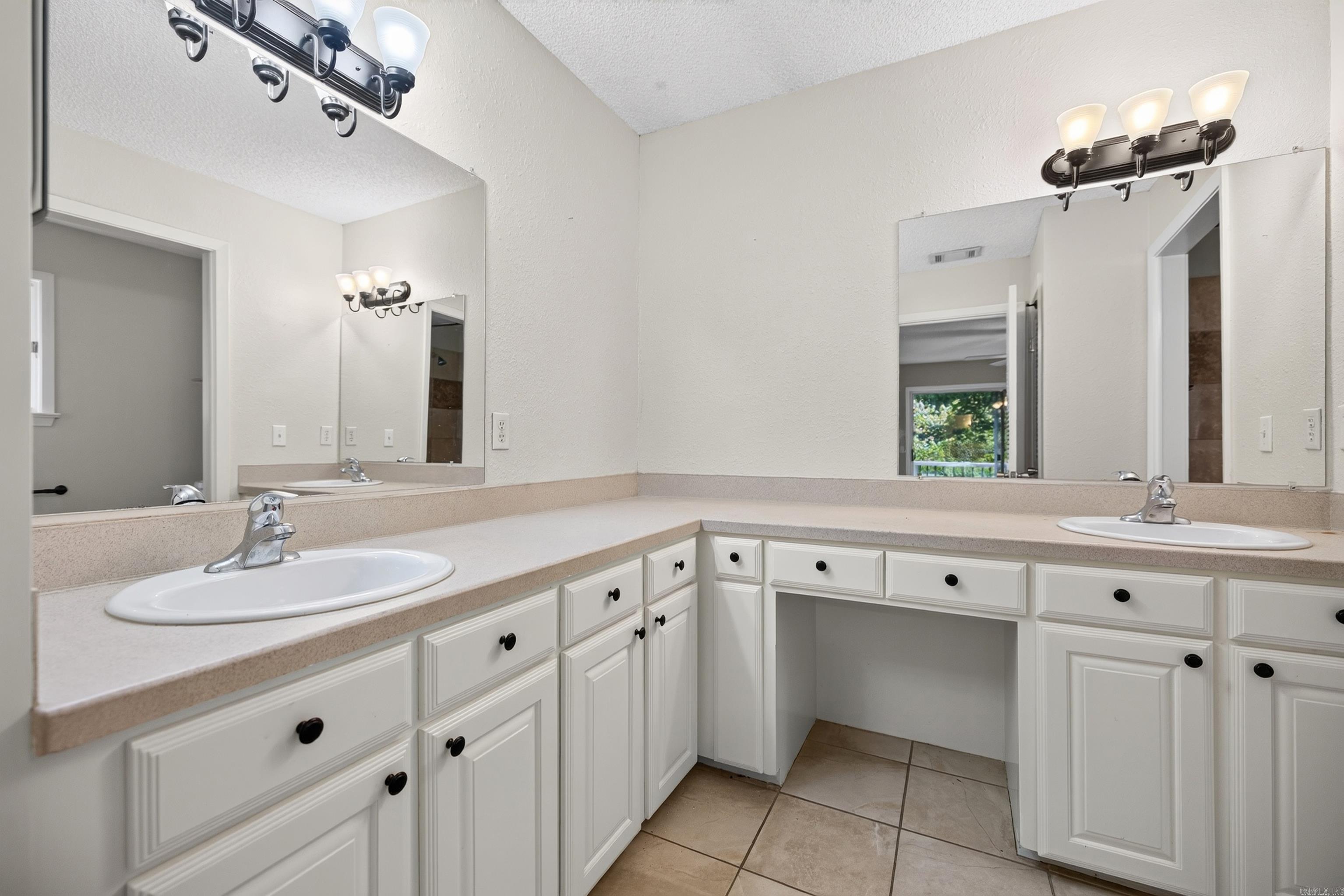 13 Durango Way Property Photo 33