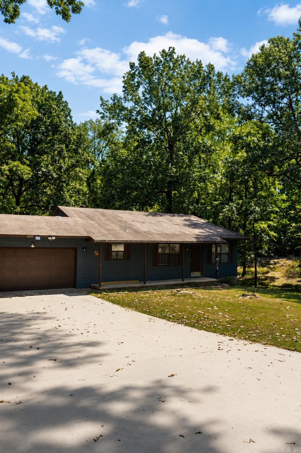 1501 Spinnenwebber St Street Property Photo 41