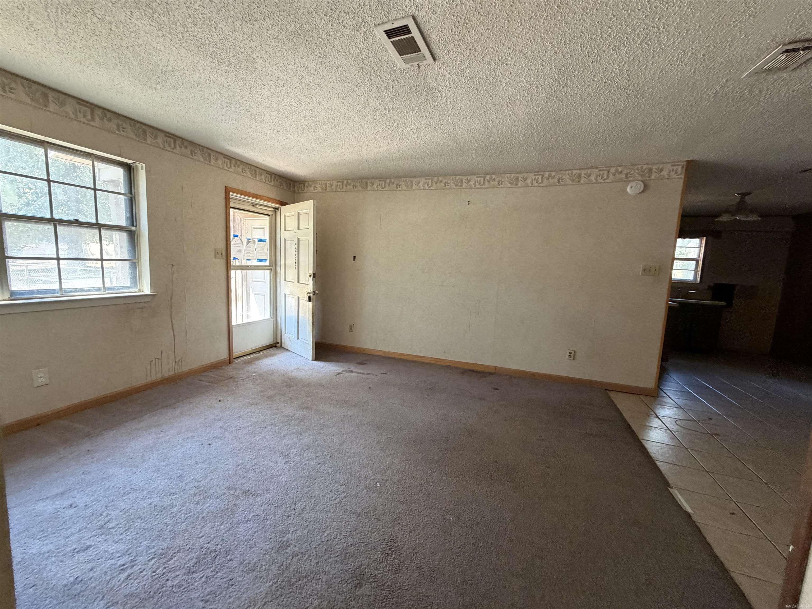 2522 Ward Drive Property Photo 3