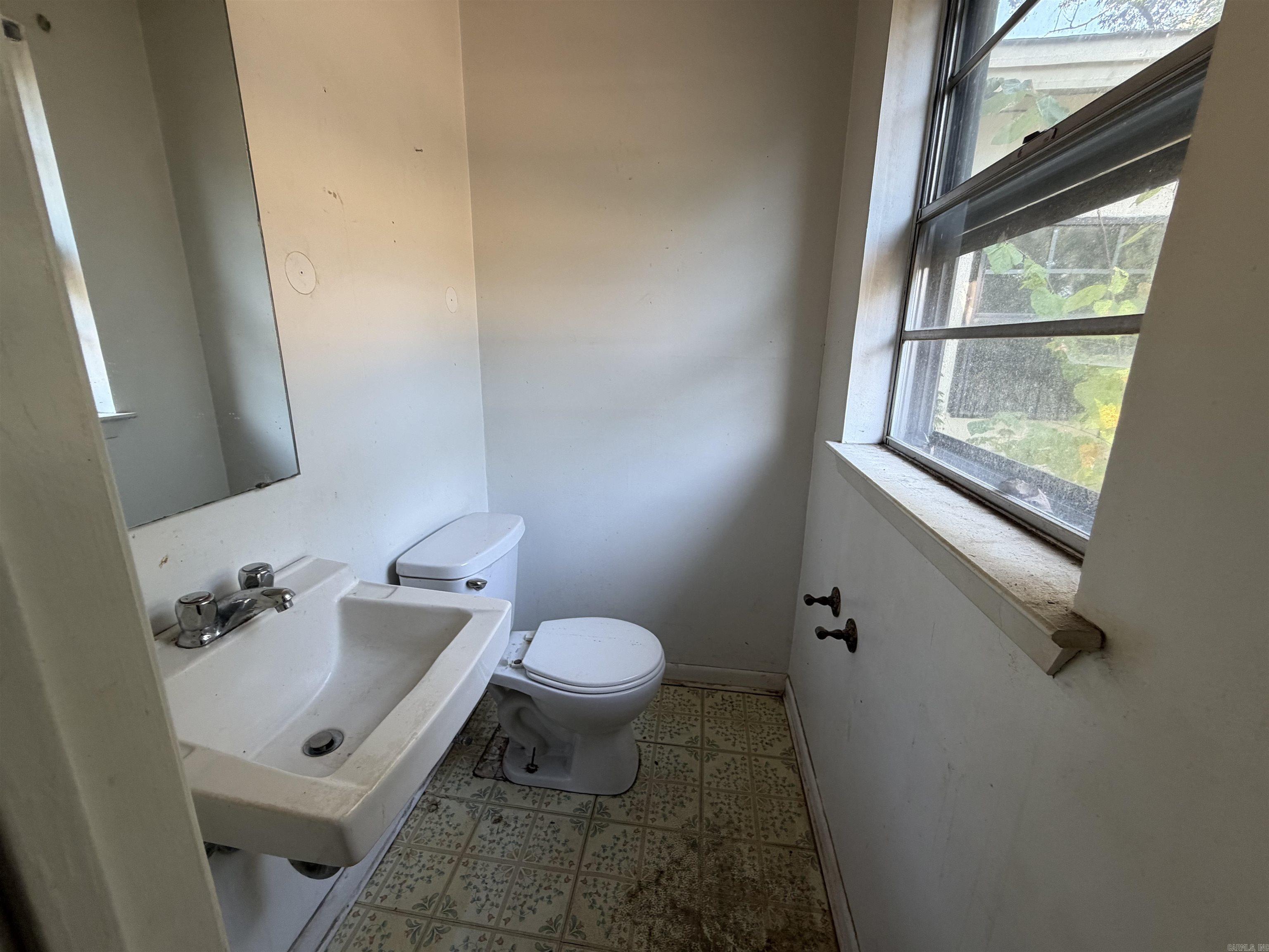 2522 Ward Drive Property Photo 12