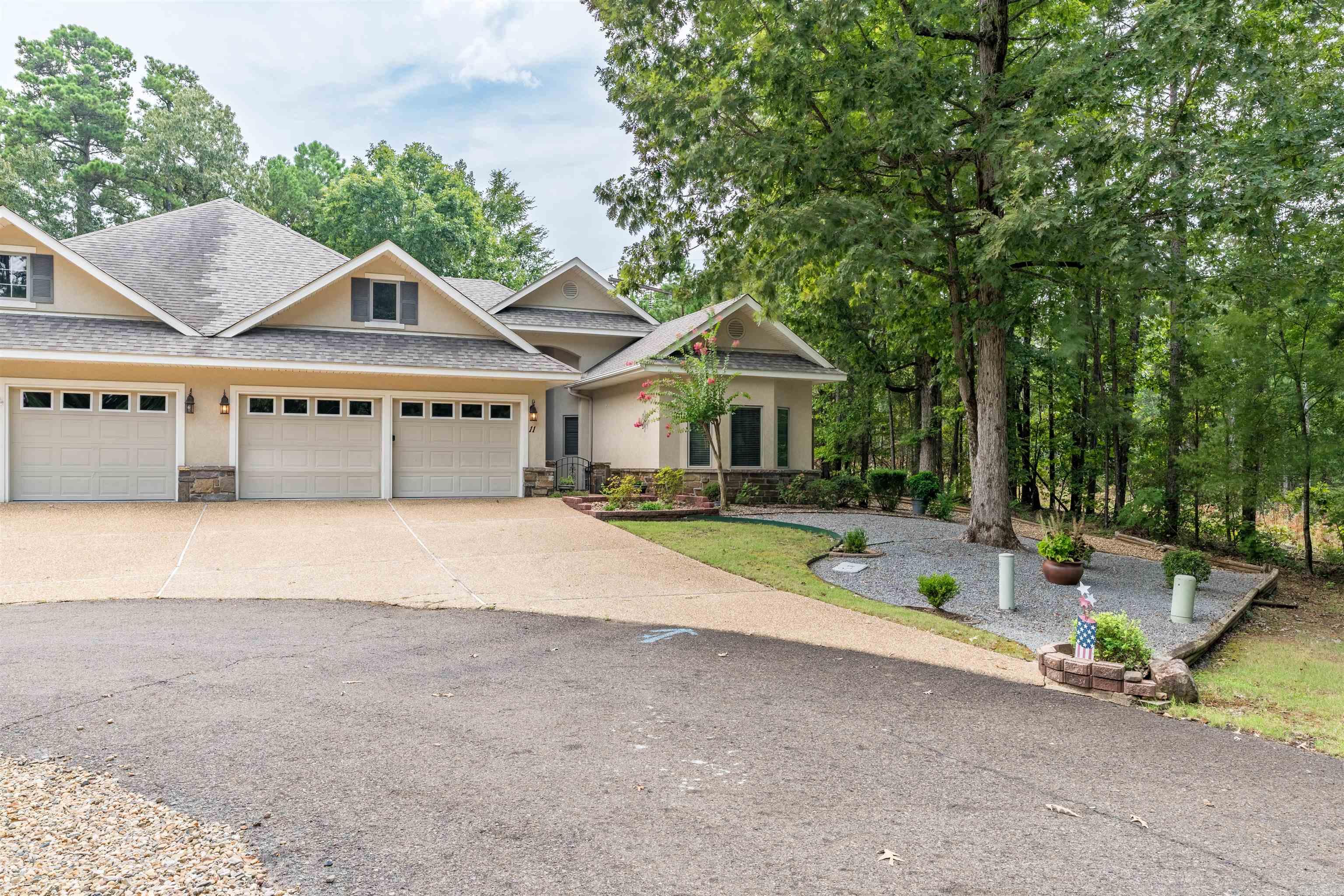 11 Divino Pl Property Photo 2