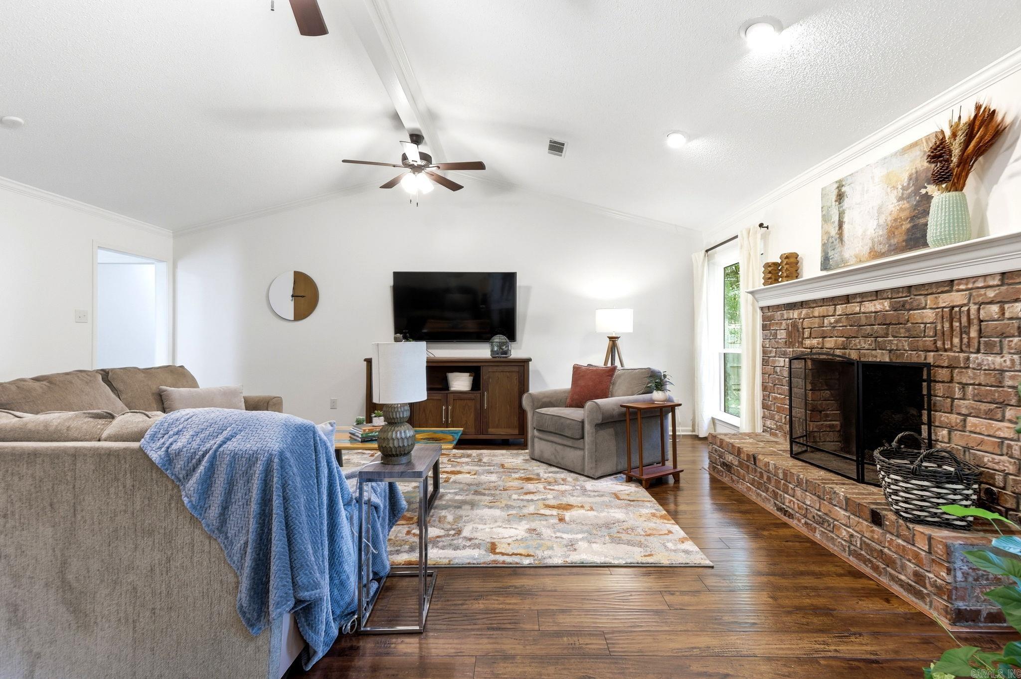 2521 Hickorynut Court Property Photo 14