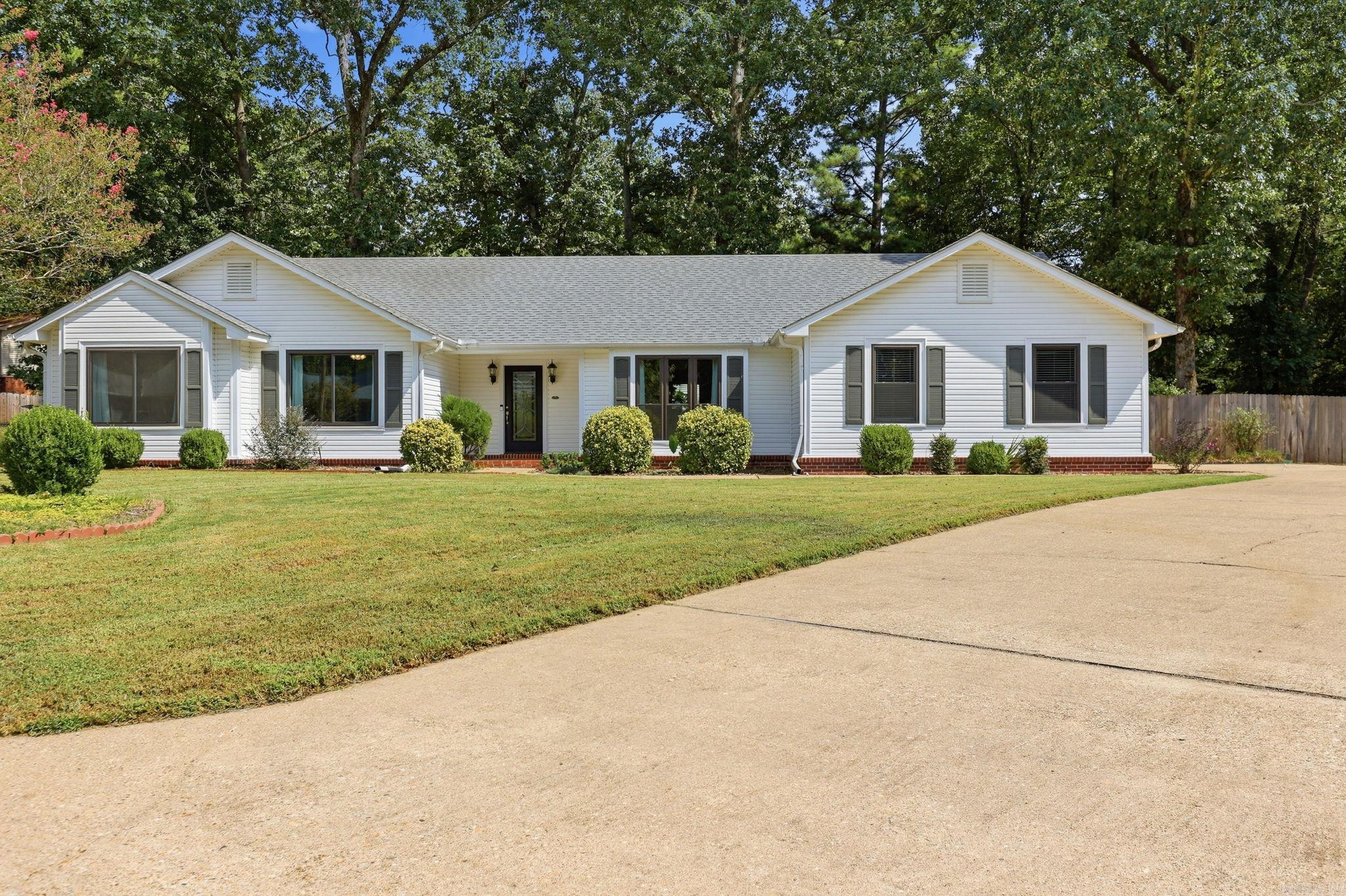 2521 Hickorynut Court Property Photo 47