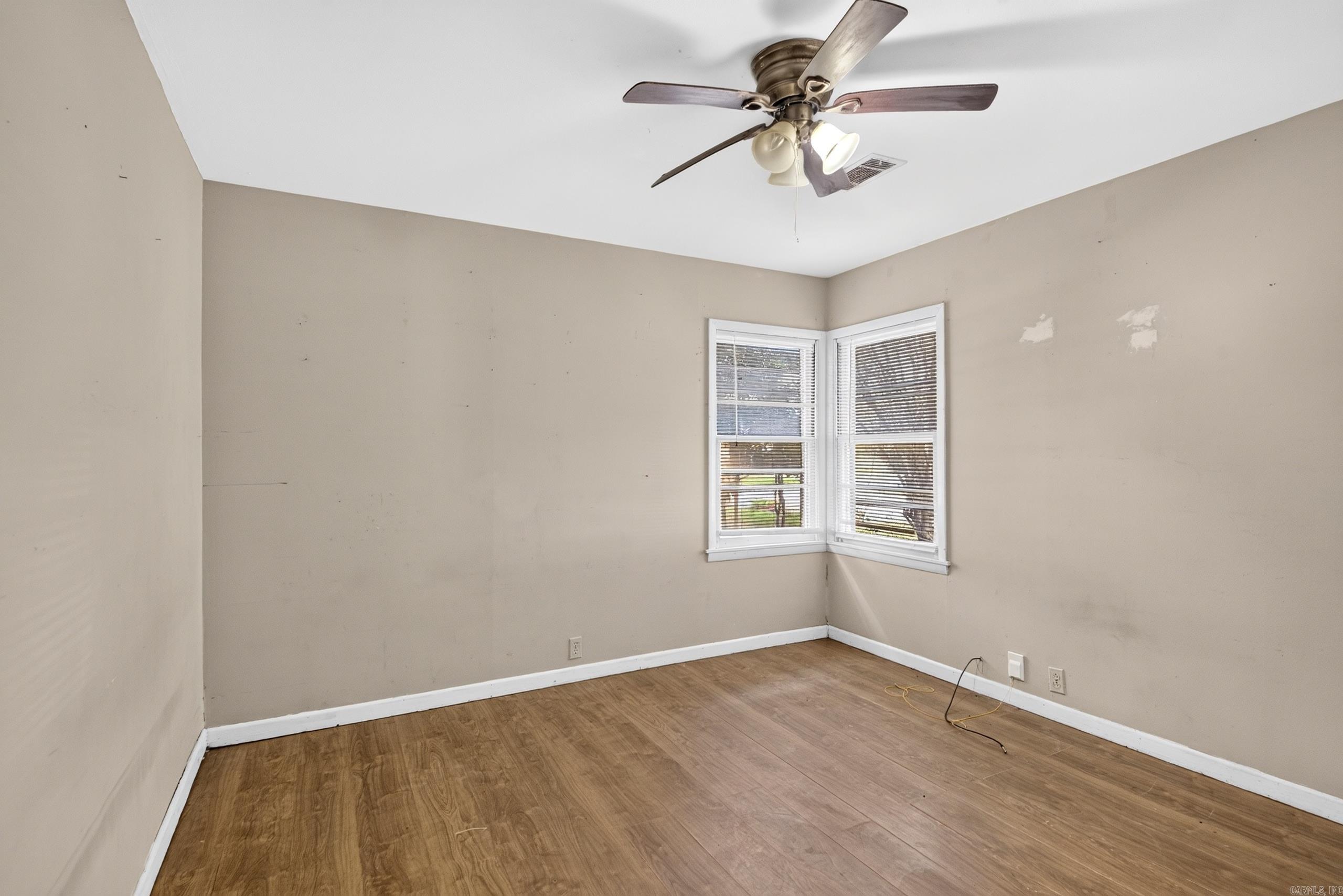 602 N Fir Property Photo 15