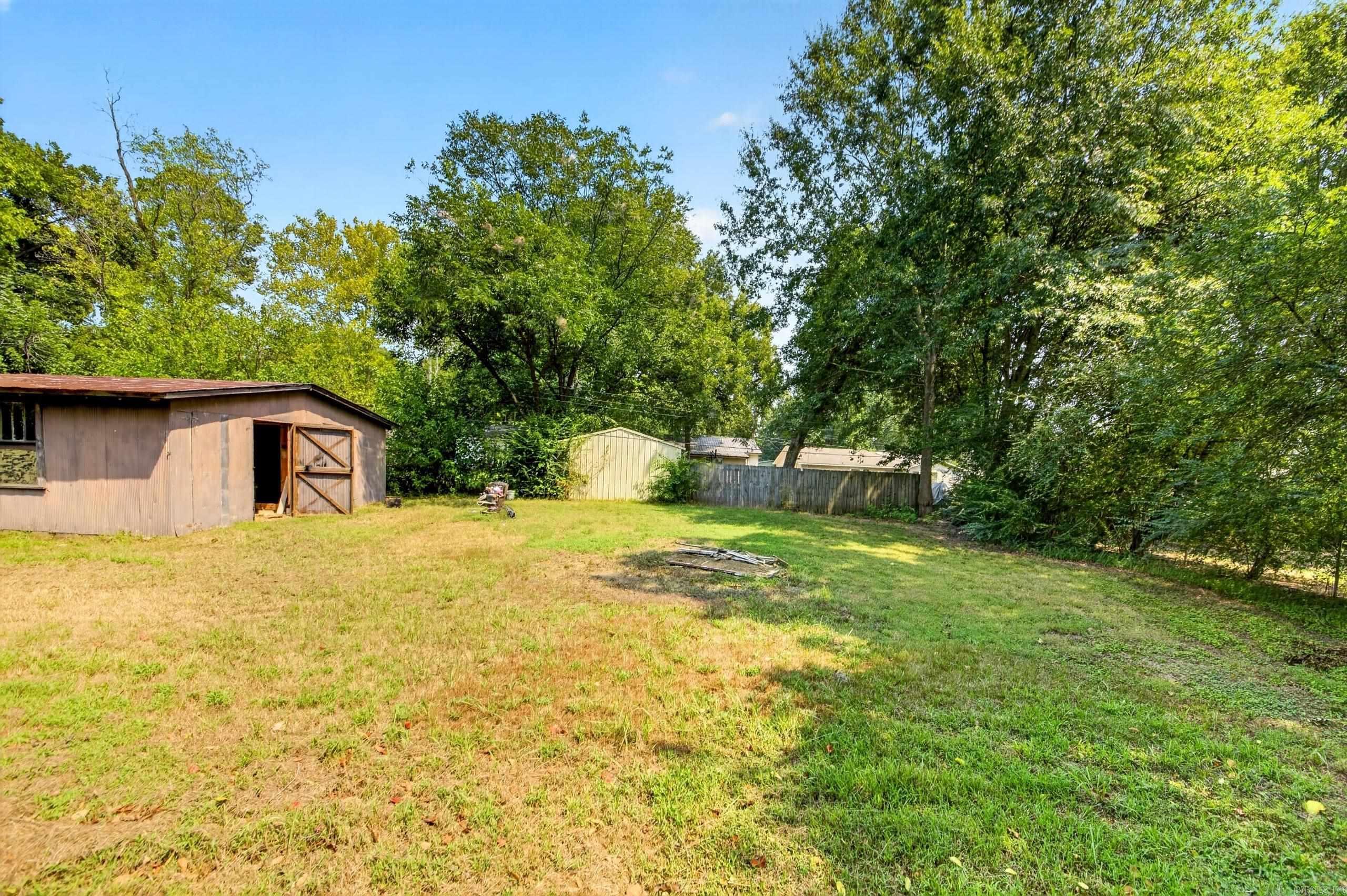 602 N Fir Property Photo 19