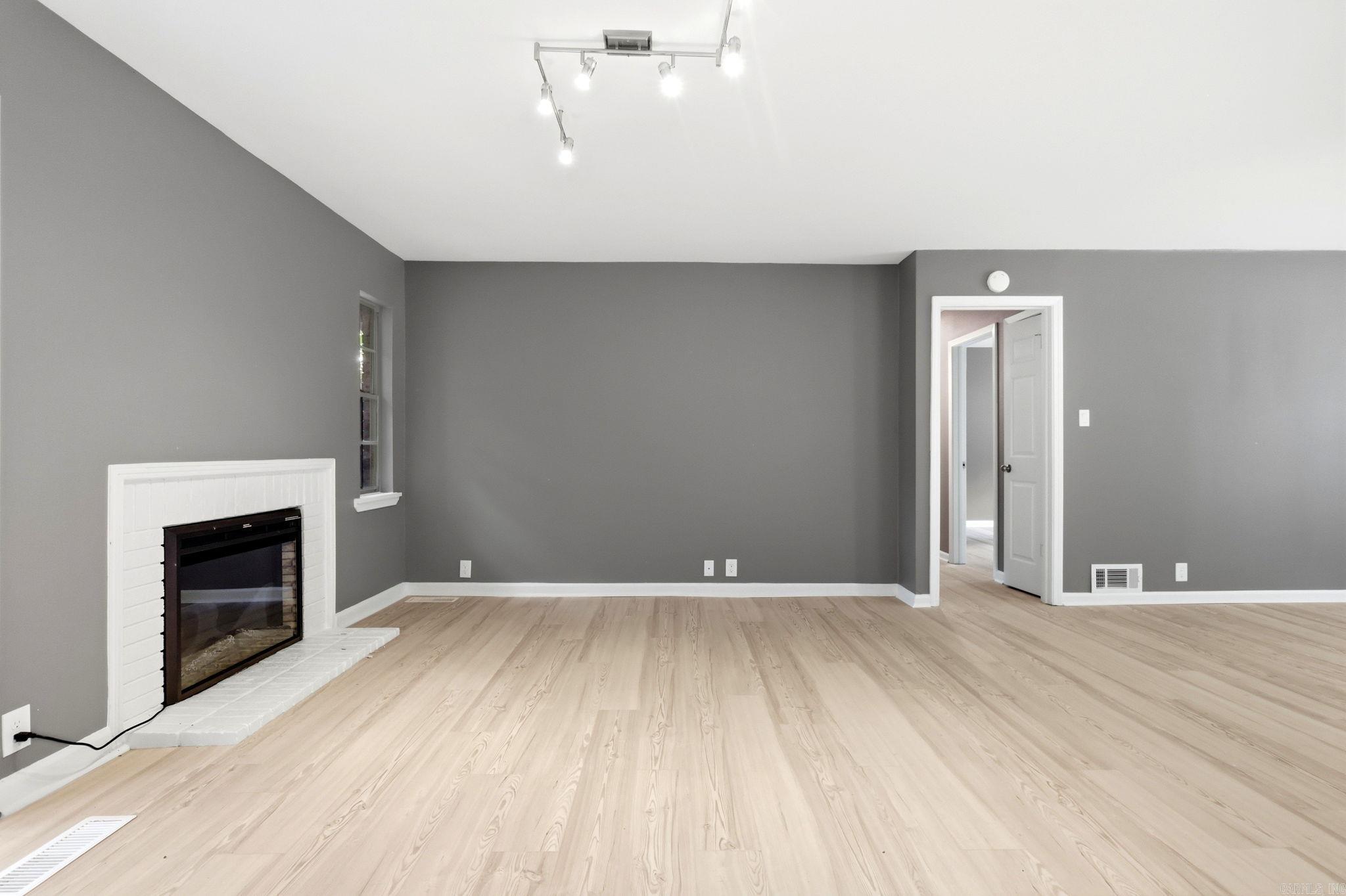 5018 Ackerman Drive Property Photo 25