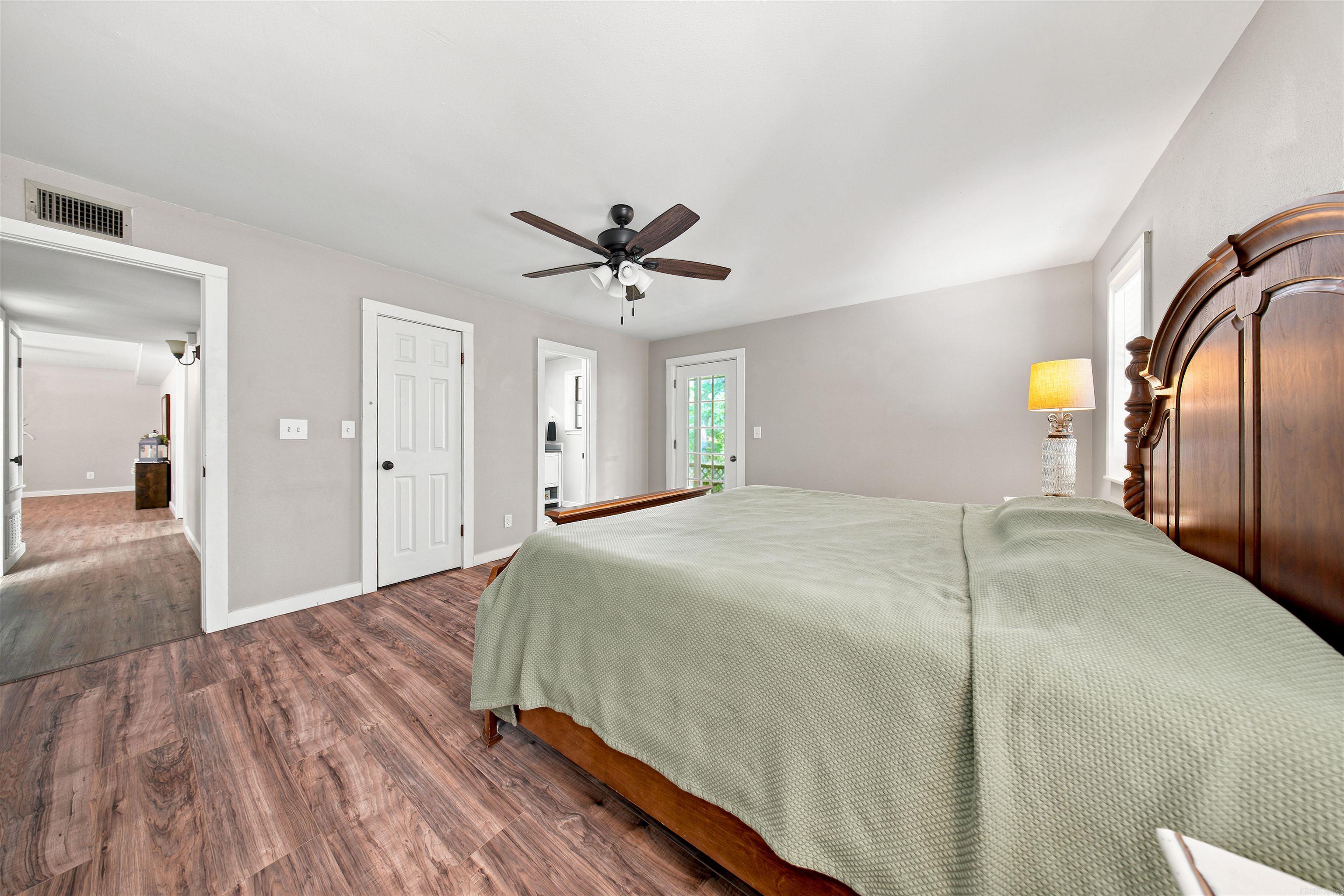 2624 White Tail St Property Photo 31