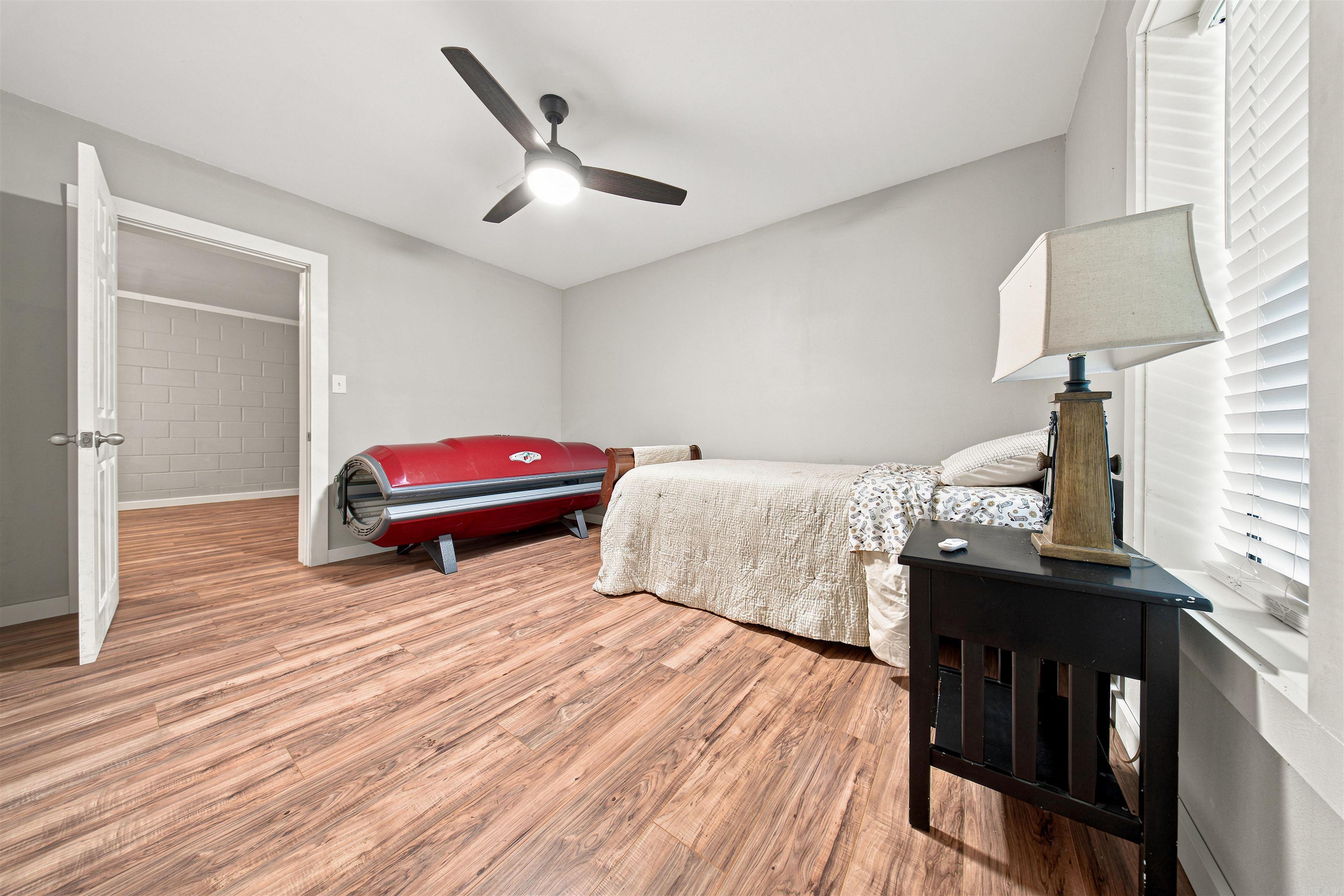 2624 White Tail St Property Photo 36