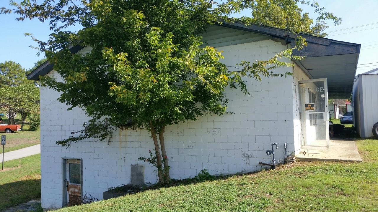 611 Hwy 56 Property Photo 6