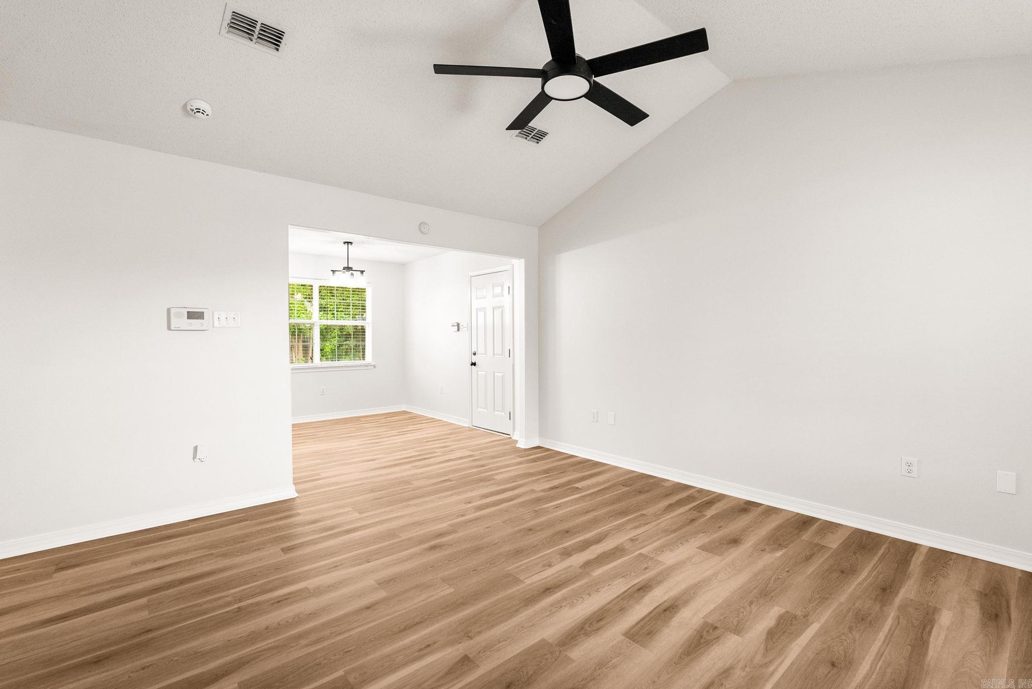 18 War Eagle Drive Property Photo 4
