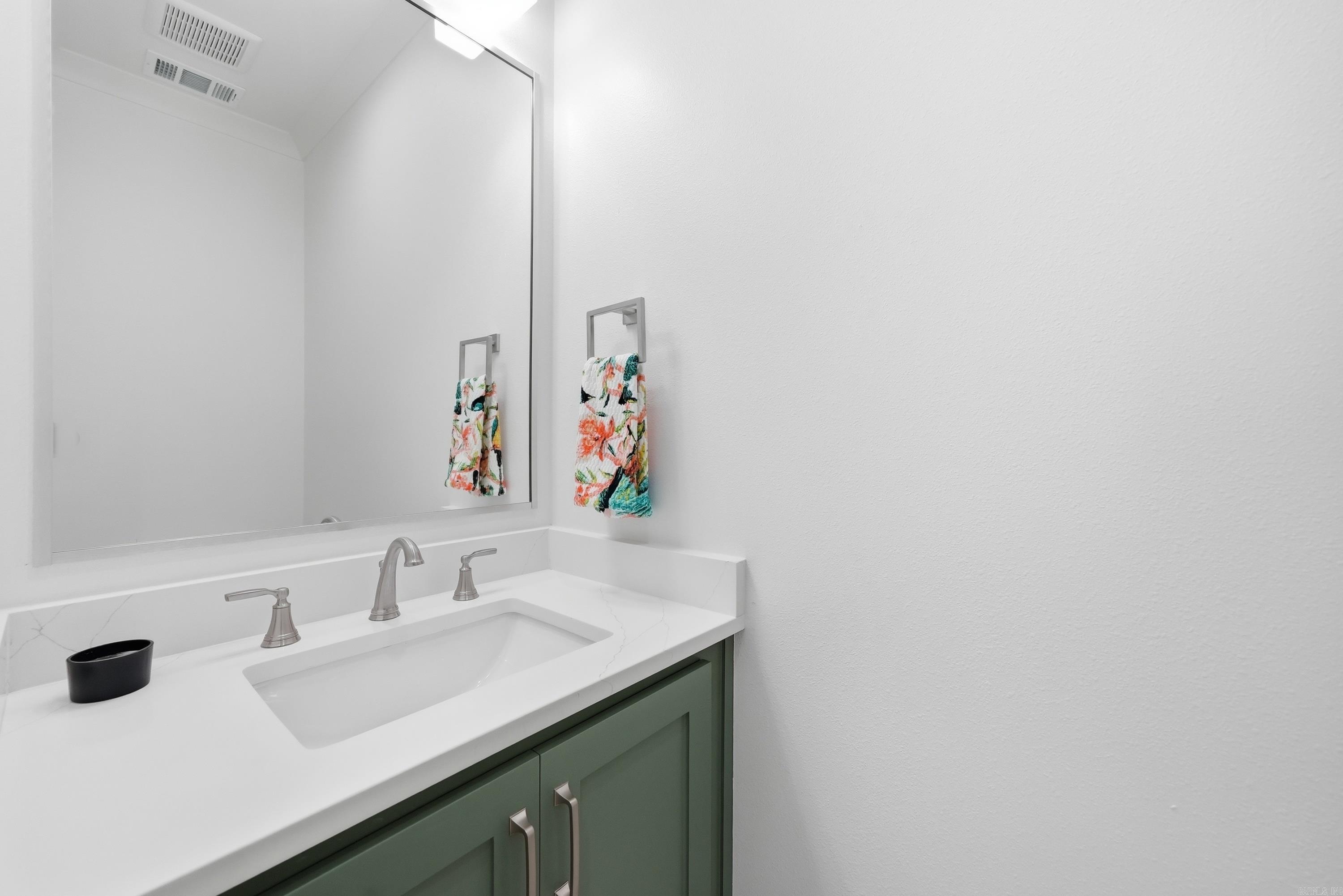 1645 Nantucket Property Photo 34