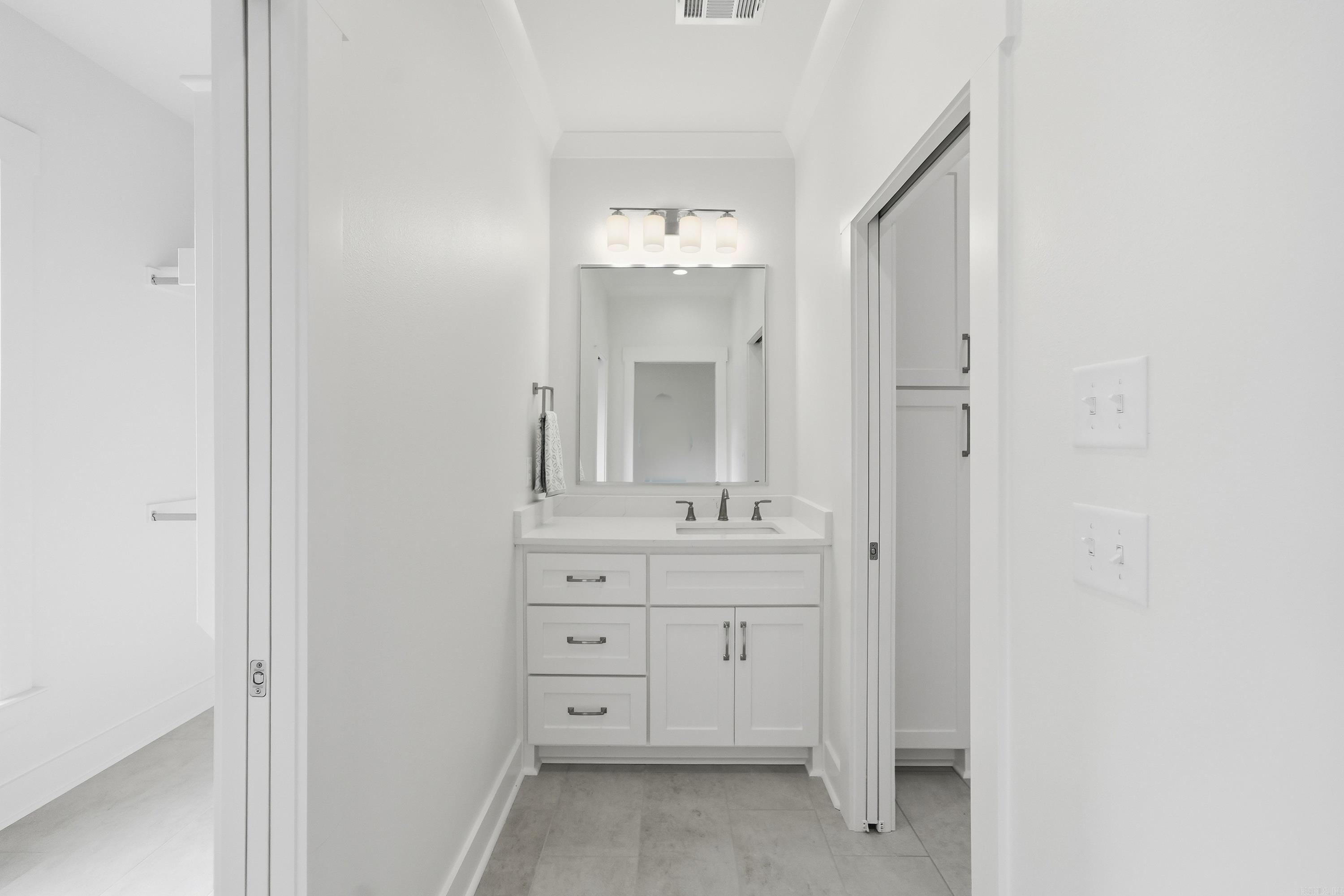 1645 Nantucket Property Photo 35